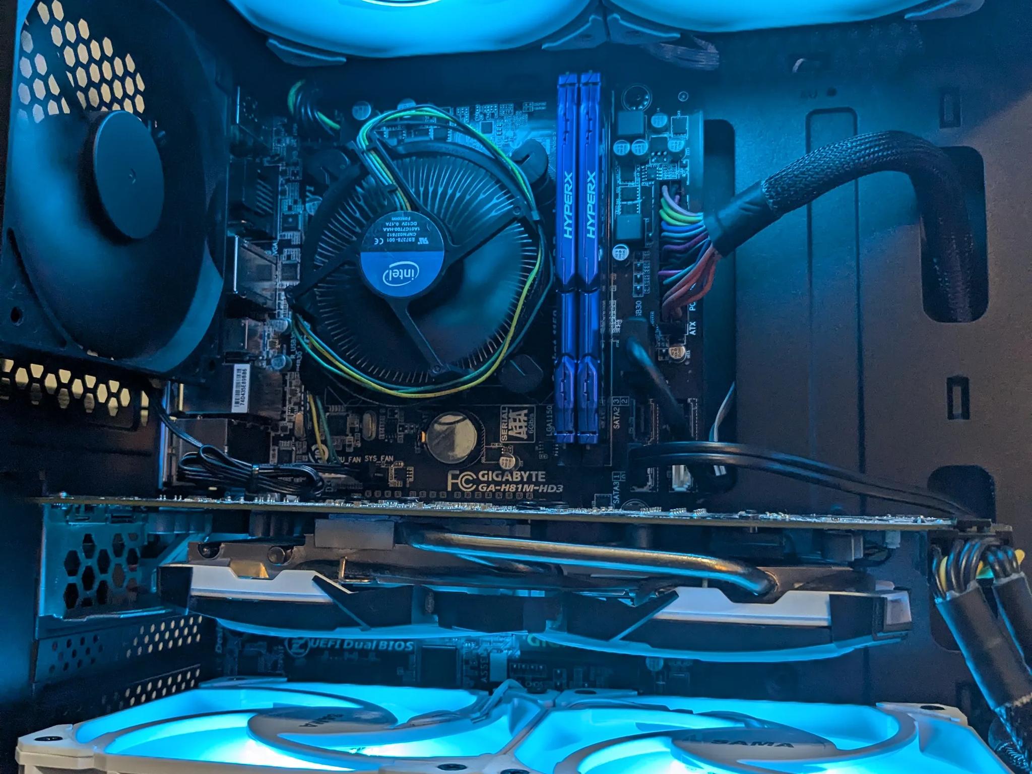 120 FPS Fortnite | 180 Day Warranty | i7-4770, 16GB RAM, RX 580 4GB, 512GB SSD, Win10, Wifi, RGB