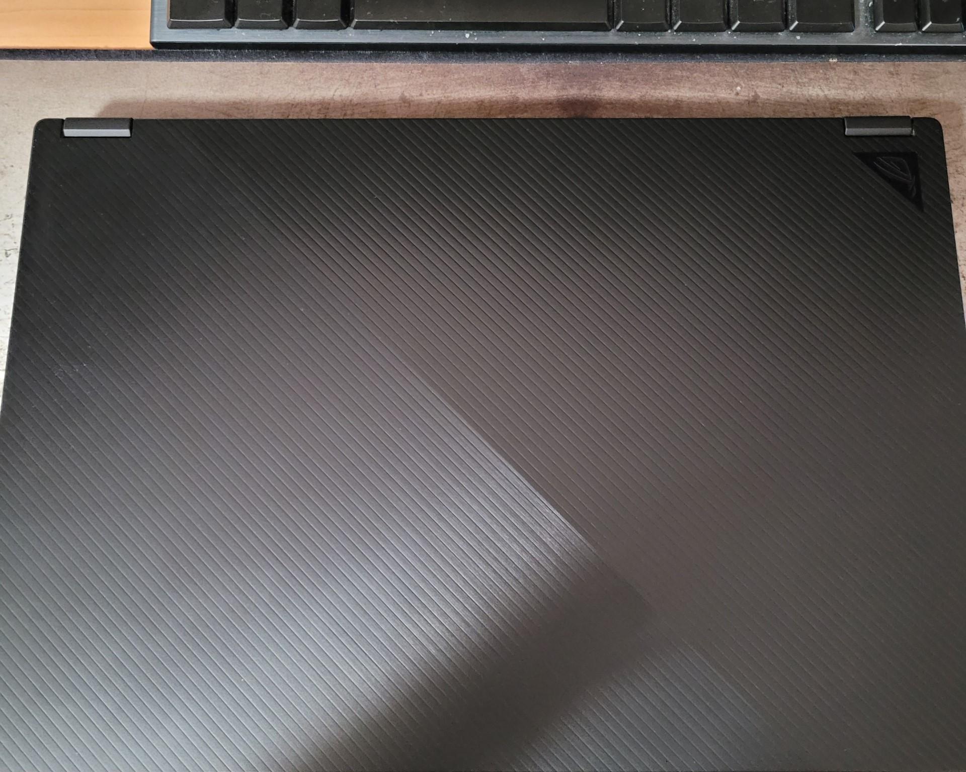 ASUS ROG Flow X16 Gaming Laptop QHD+ RTX 4070 Intel Core i9 32GB RAM 1TB SSD
