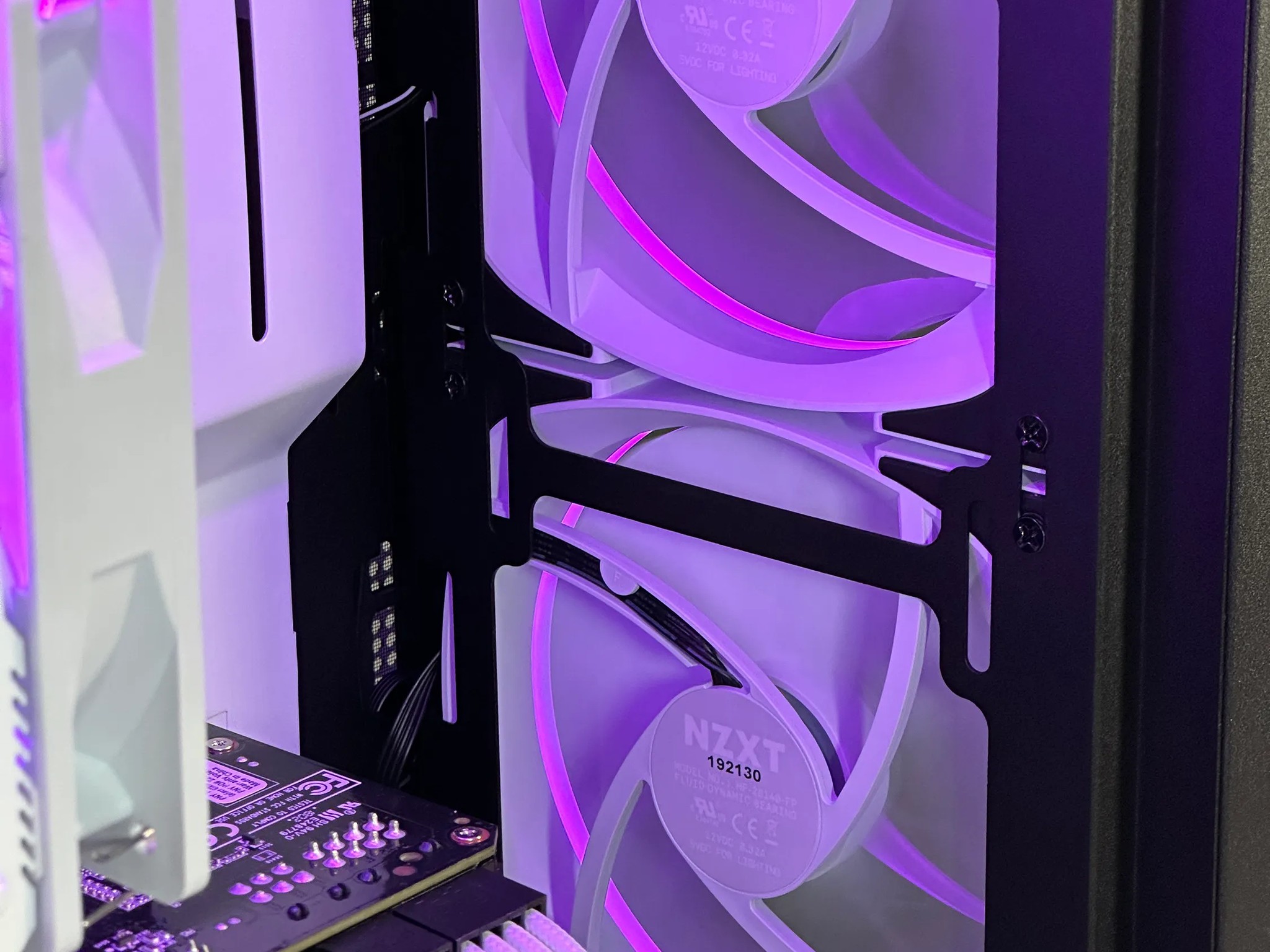 Intel i5 10400F/Nvidia GTX 1080ti Custom White RGB Gaming PC WIFI WIN11