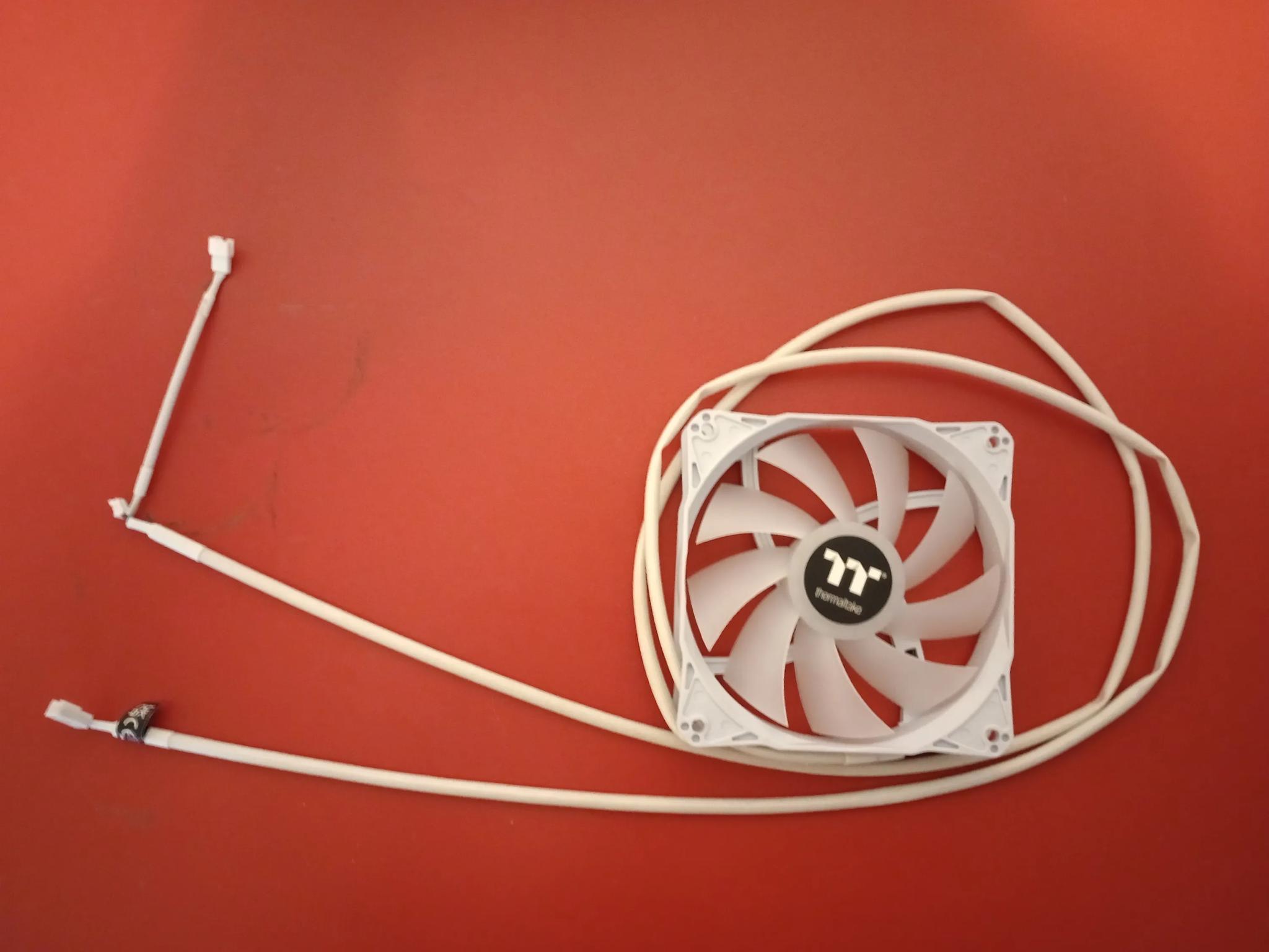 Thermaltake TH360 AIO