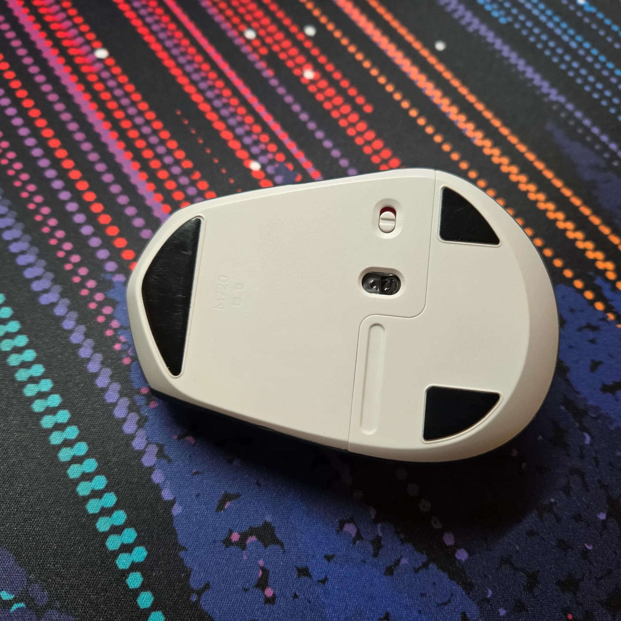 Logitech M720 Triathlon Mouse (+Mouse Pad)