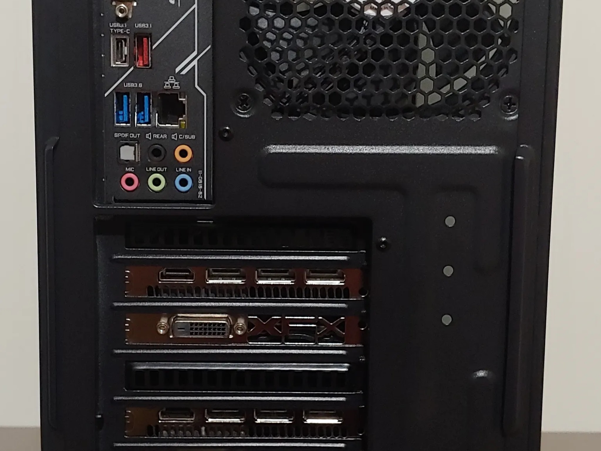 Dual RX 580 • Ryzen 5 1600 • 2 TB SSD • Clean Level 20 MT Build