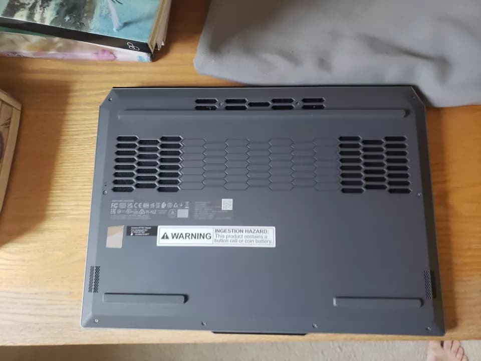 Lenovo LOQ 15 inch RTX 3050, Ryzen 5 7235HS, 20gb ddr5, 1.5TB storage