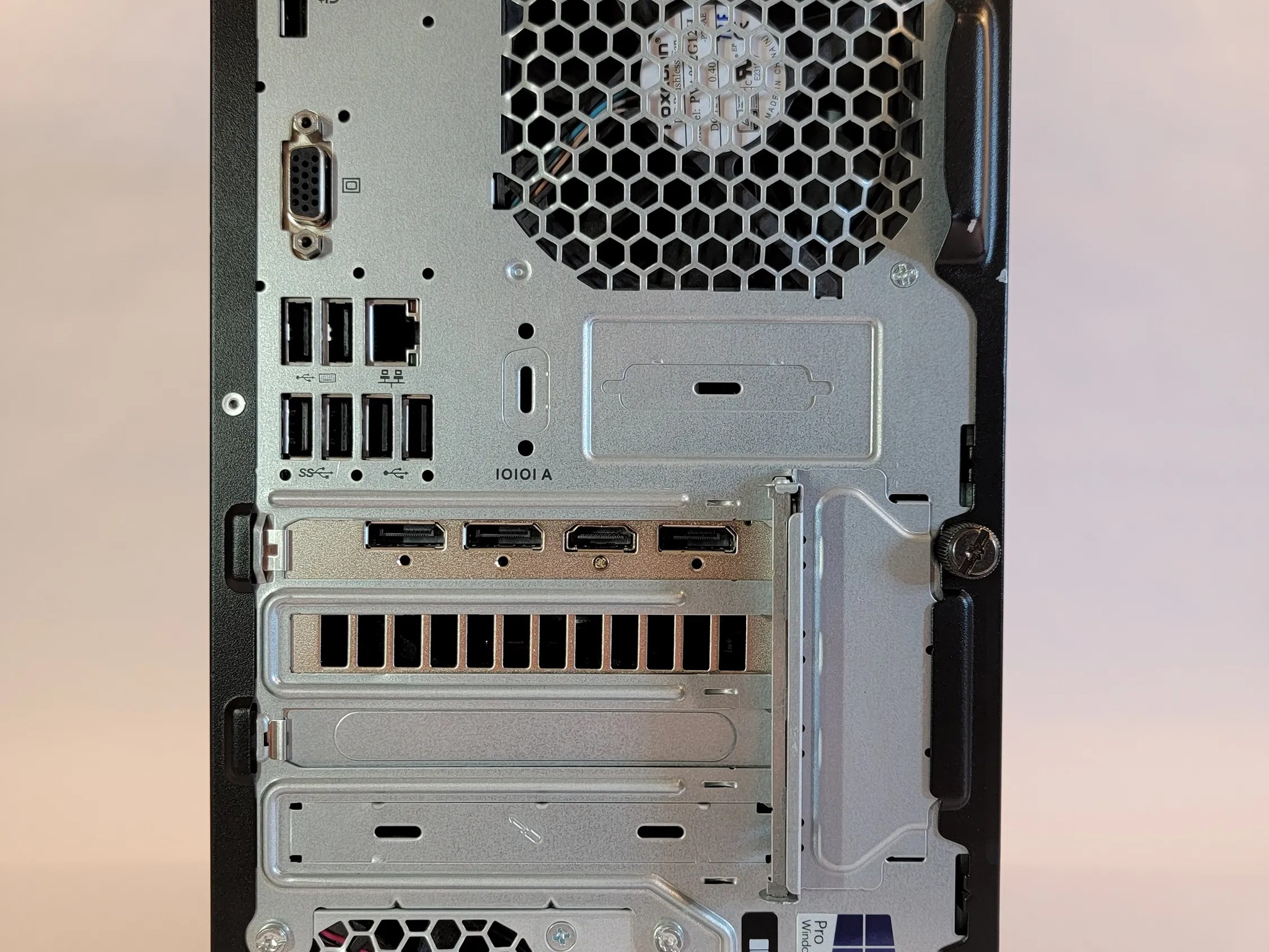 i7 6700/rx 6600m 2TB m.2 SSD. Gaming Workstation (Ultimate price to performance PC)