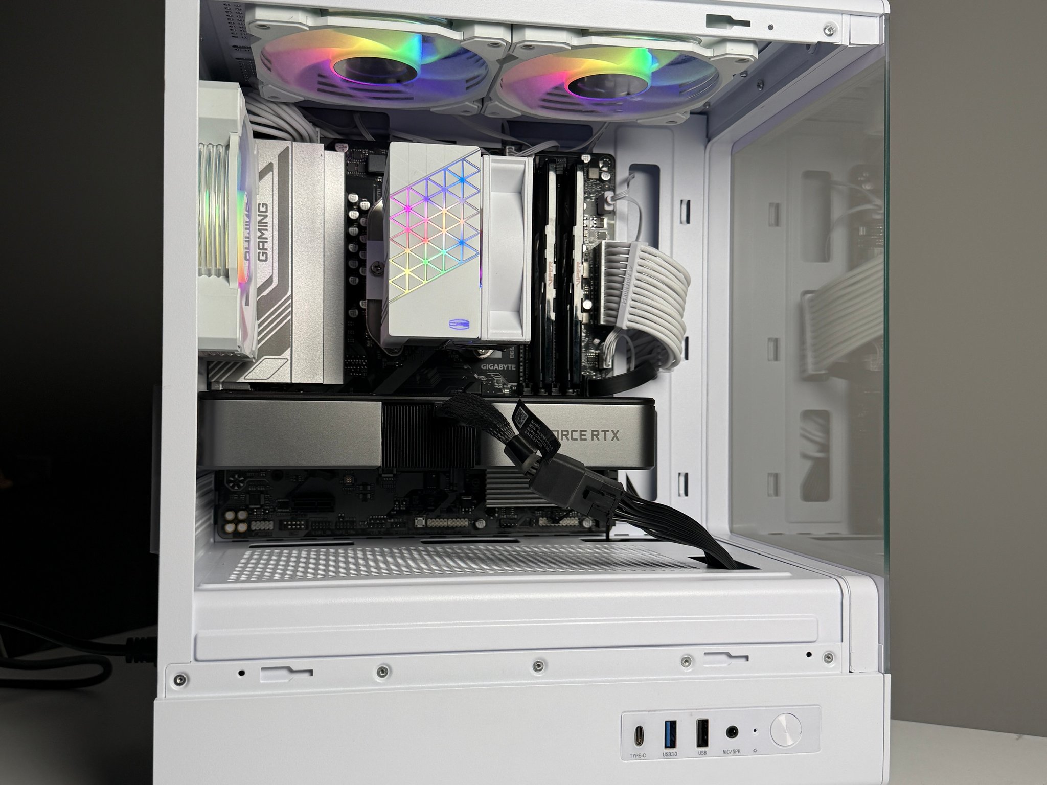 1440p High FPS White🔸RTX 3060ti🔸