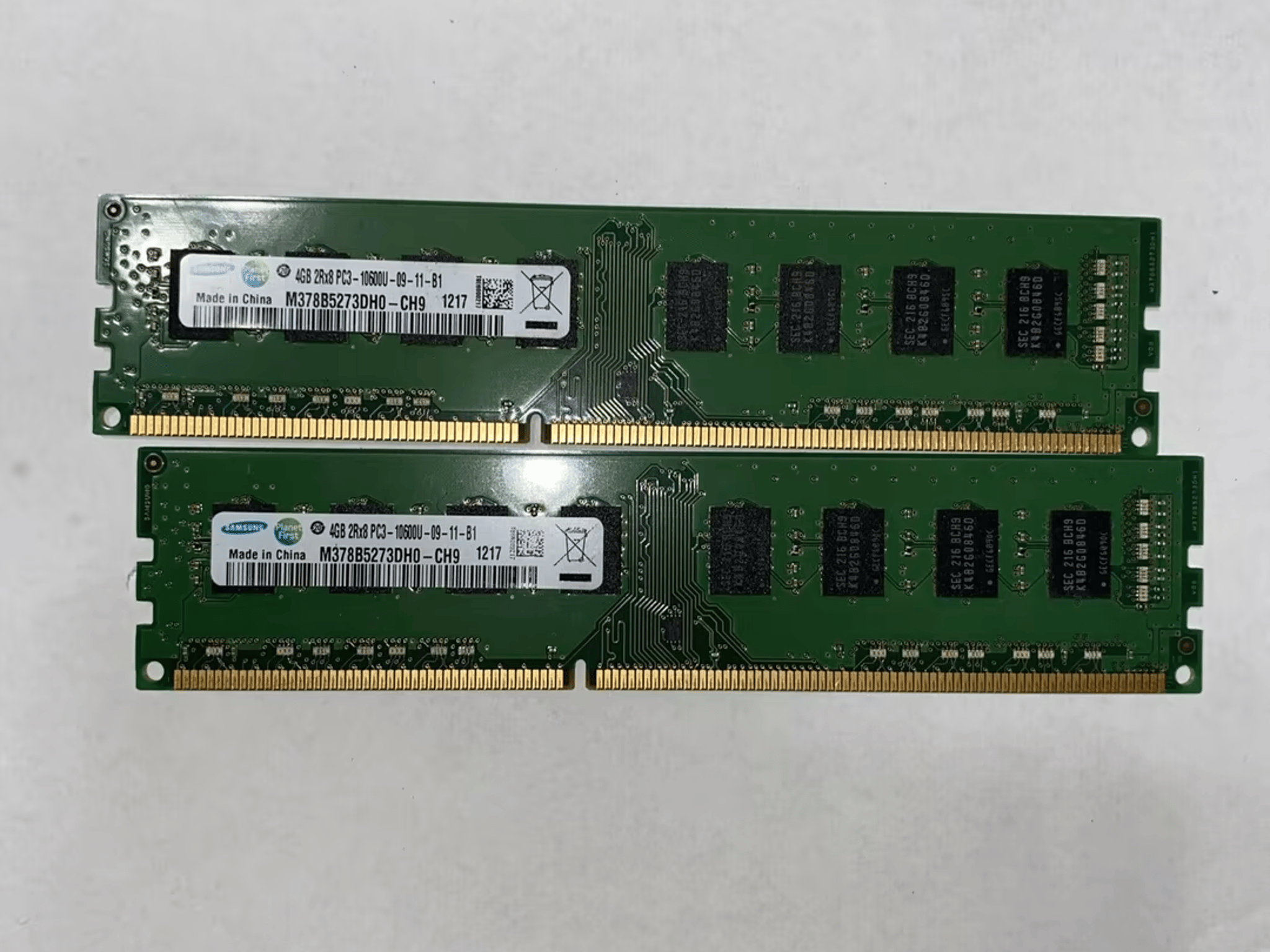 A46-Samsung 8GB (2x4GB) PC3-10600U DDR3-1333 Desktop Memory RAM M378B5273DH0-CH9