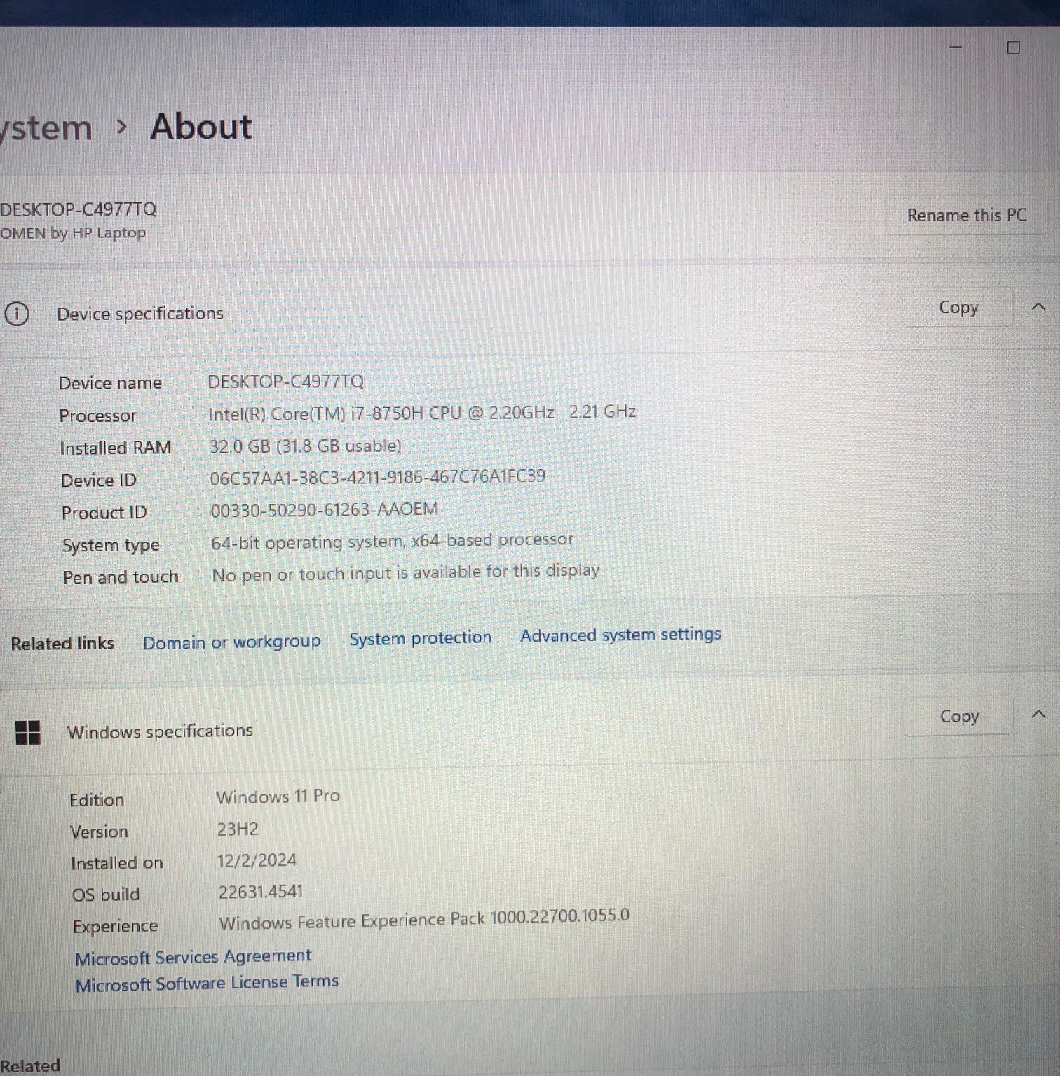 HP Omen TPN-Q195 17 inch Gaming laptop