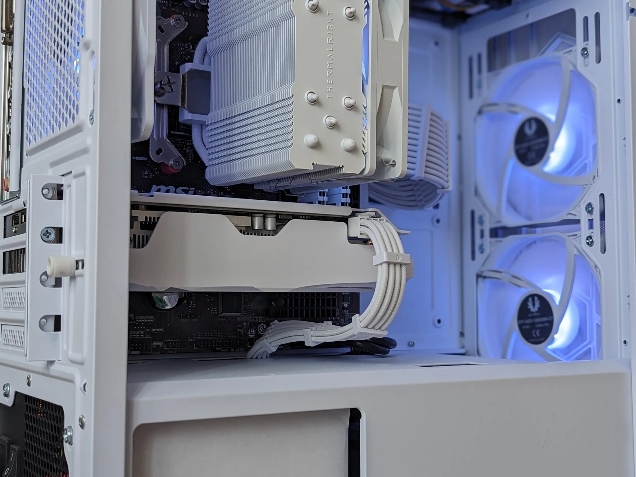Ryzen 5 2600, RX 5500XT White Gaming/Streaming PC