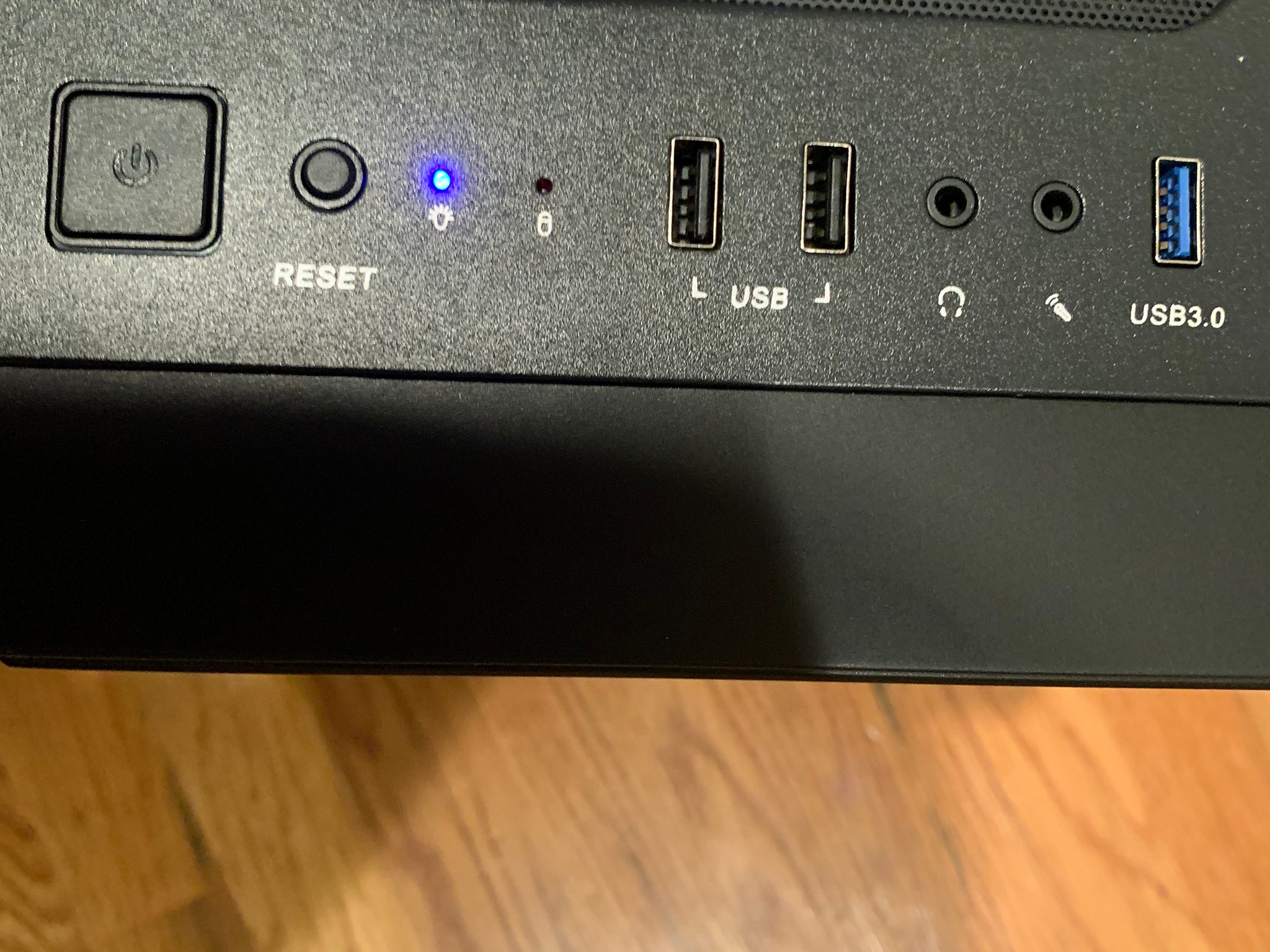 BUDGET VALUE 1080p GAMING PC GTX 970 16GB RAM 128GB SSD 500GB HDD G4560 RGB WIFI