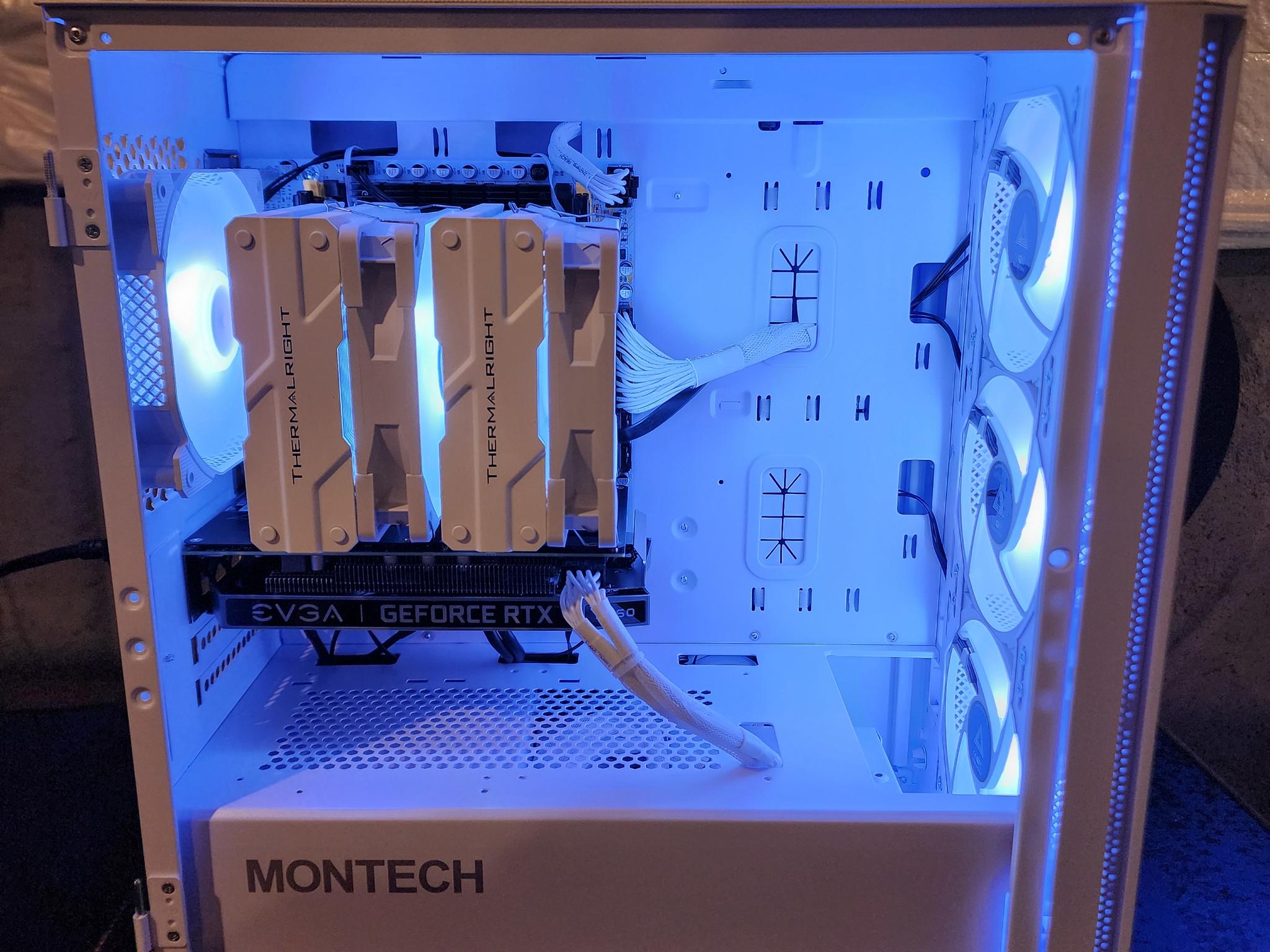 Nvidia RTX 2060 / Intel Xeon E5-2680 v4 (14 Cores / 28 Threads) / 32GB DDR4 / 512GB SSD