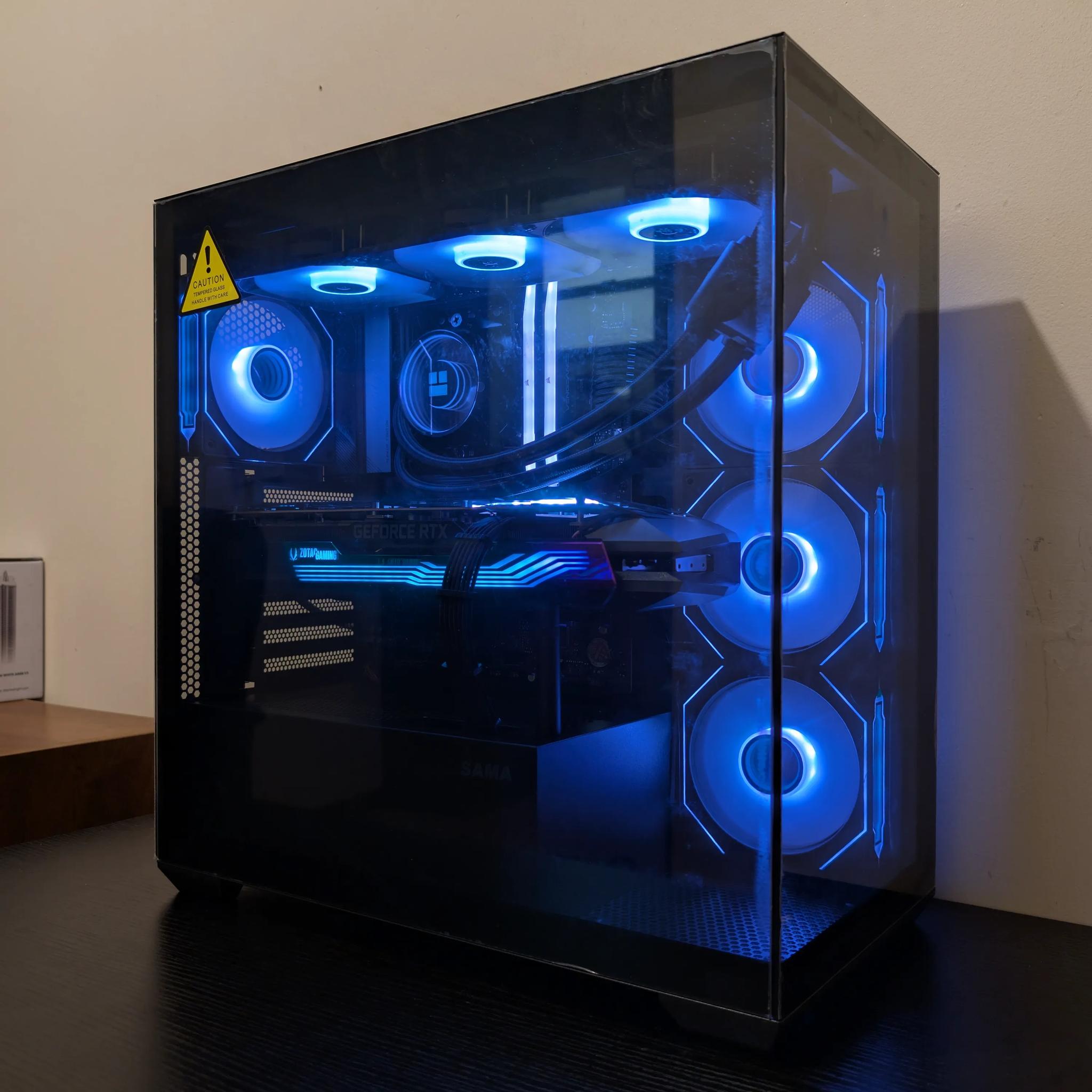 🐦‍⬛4K Gaming Beast | RTX 4070 Ti Super | Ryzen 7 7700 | 2TB SSD | 32GB RAM | WiFi 6 & BT🐦‍⬛