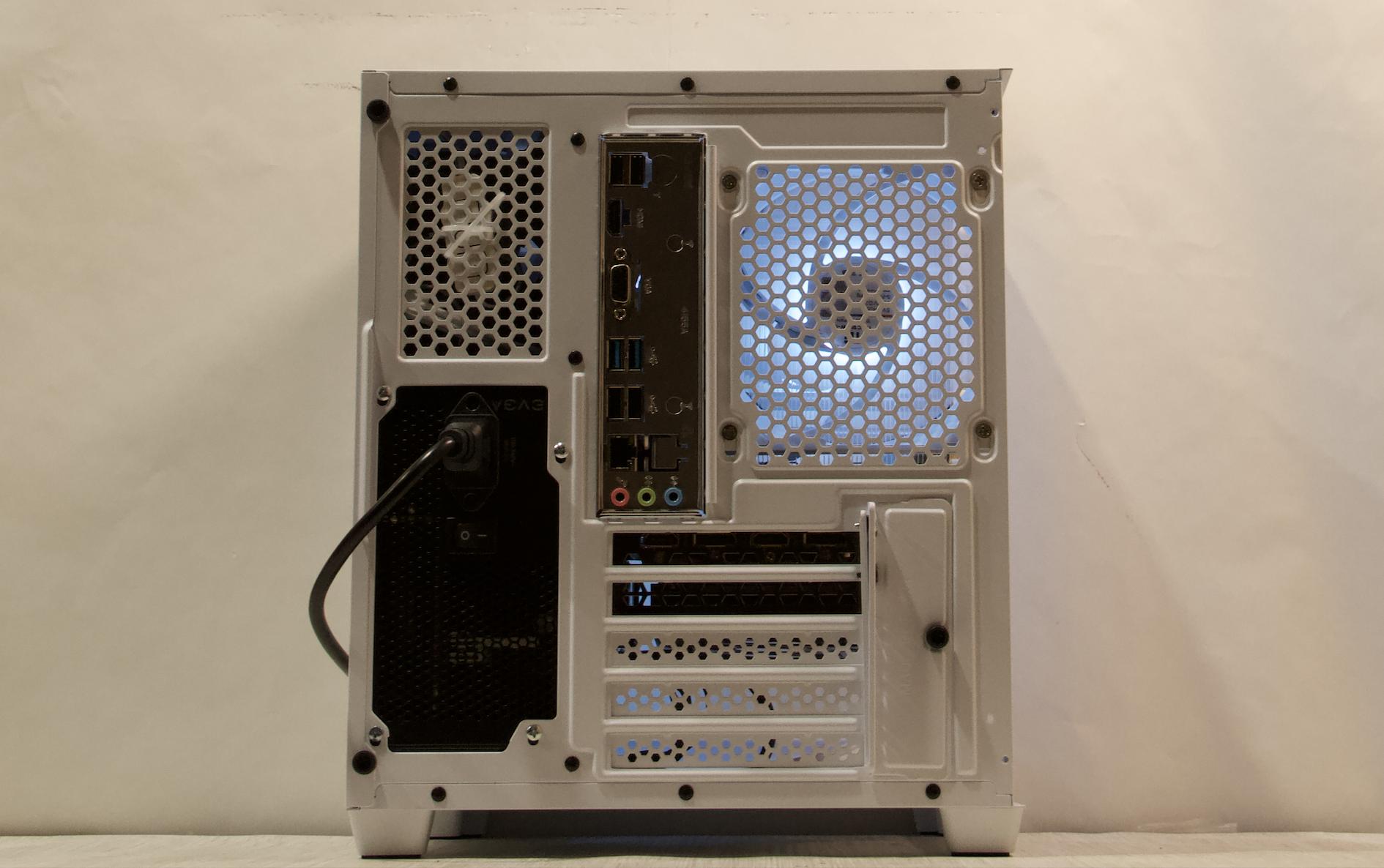 RTX 3070, Ryzen 5 5600, 16GB DDR4, 1TB NVMe SSD, WiFi, Windows 11 Pro - Gaming PC