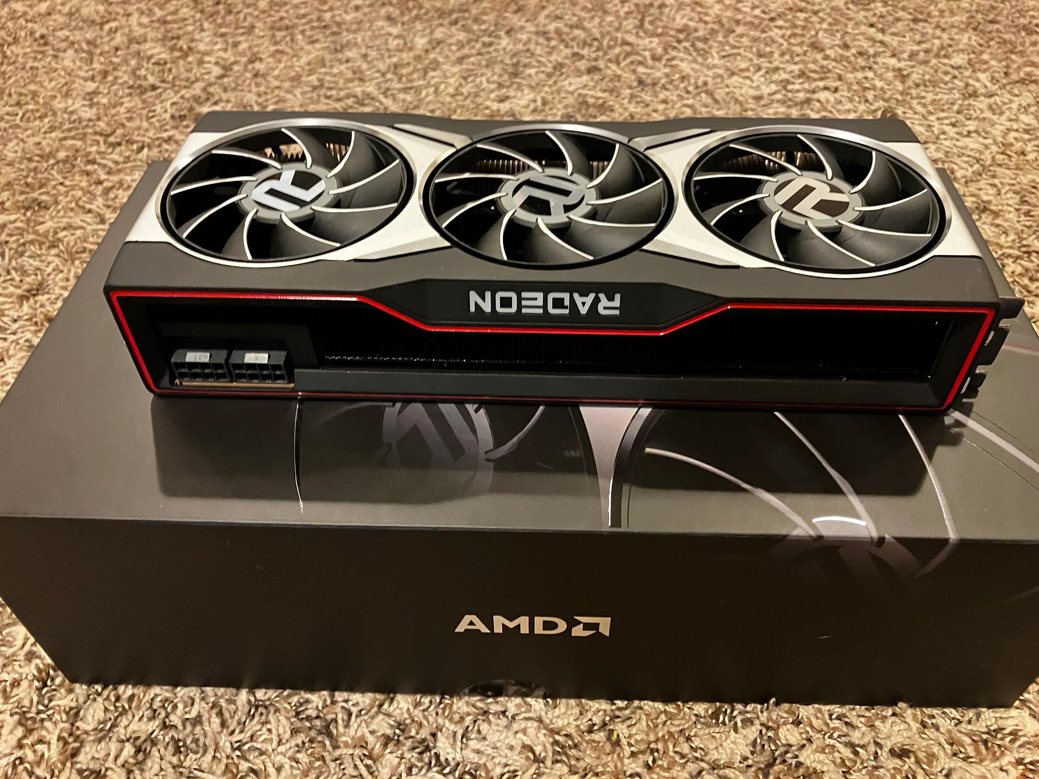 AMD Radeon RX 6900XT