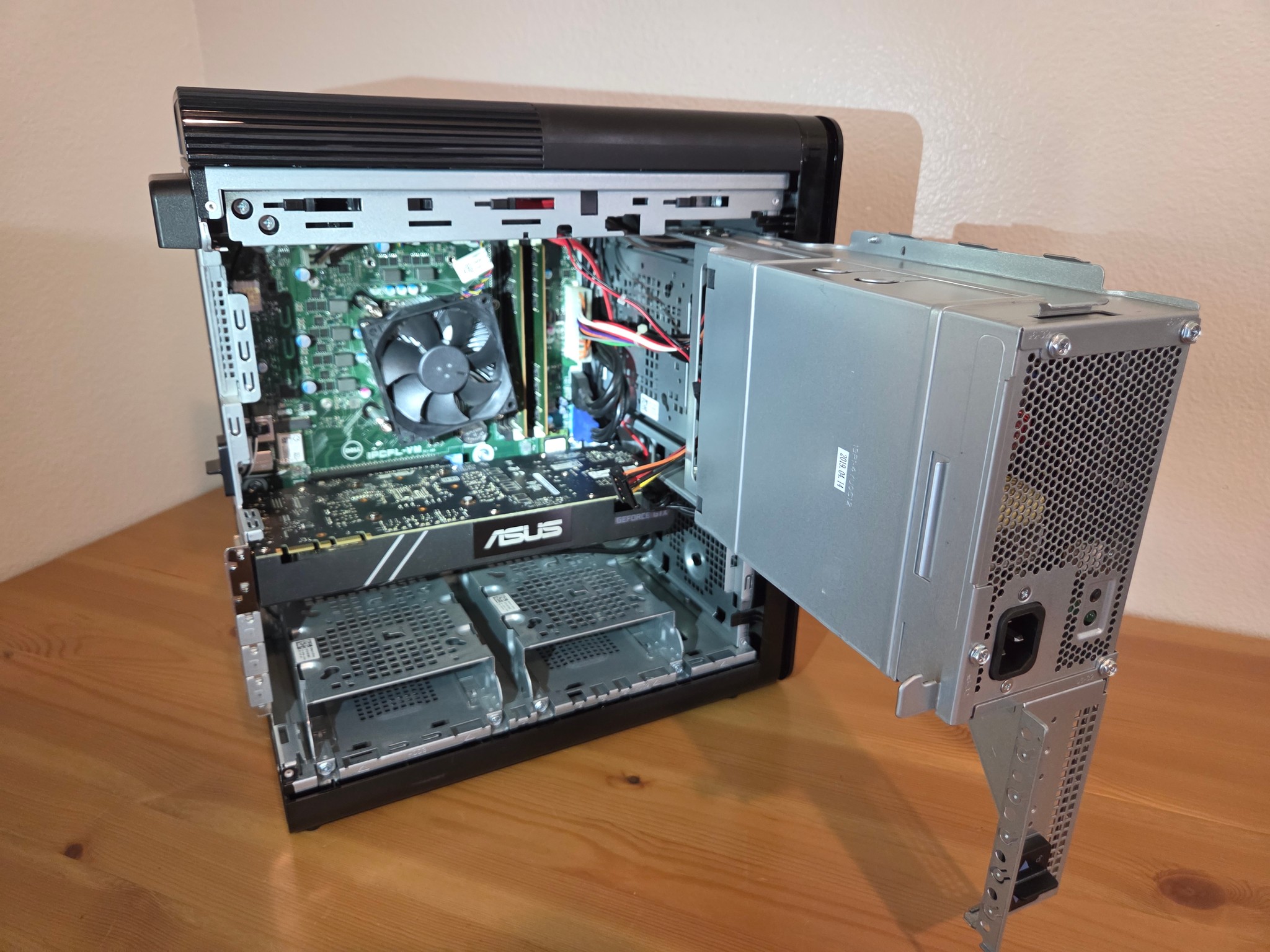 Budget Gaming Done Right #11 | i7 9700, ASUS GTX 1070 Ti, 16 GB Ram, Windows 11