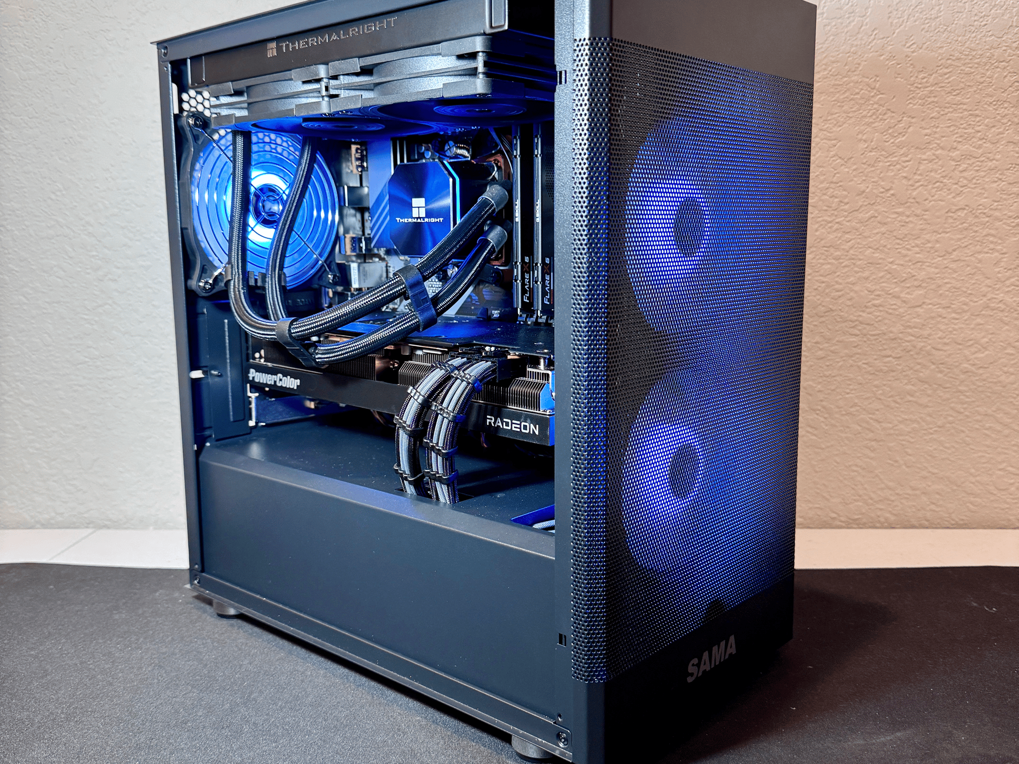 Ryzen 7600x + RX 7700XT Build