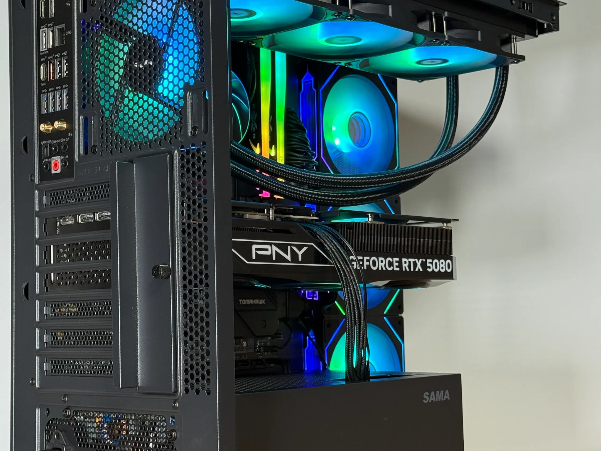 RTX 5080 Ryzen 9 9900x Gaming PC