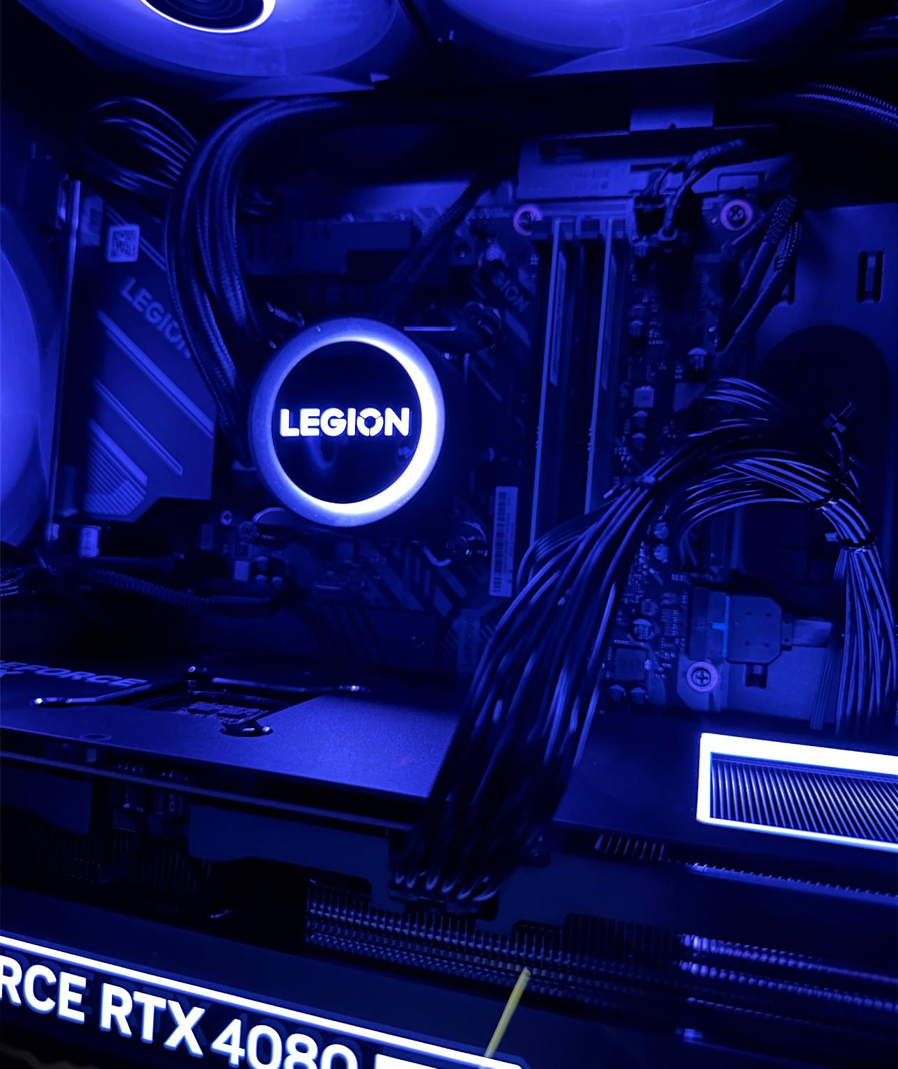 Lenovo Legion Tower 7i RTX 4080 Super Intel i9 14900KF 32GB Ram 1TB SSD