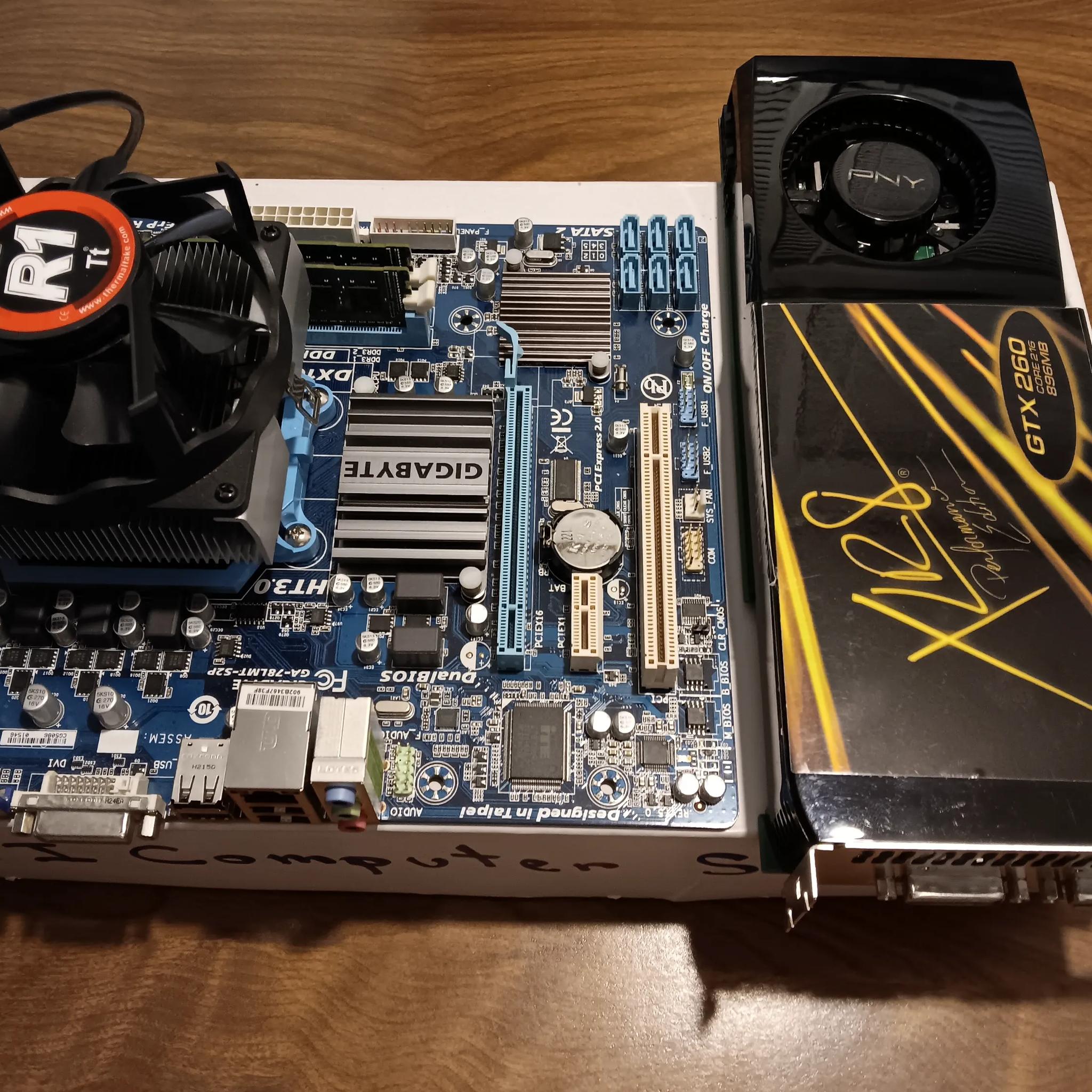 Gigabyte GA-78LMT-S2P - AMD FX 8320 - 8GB RAM - CPU Cooler - GTX-260 GPU