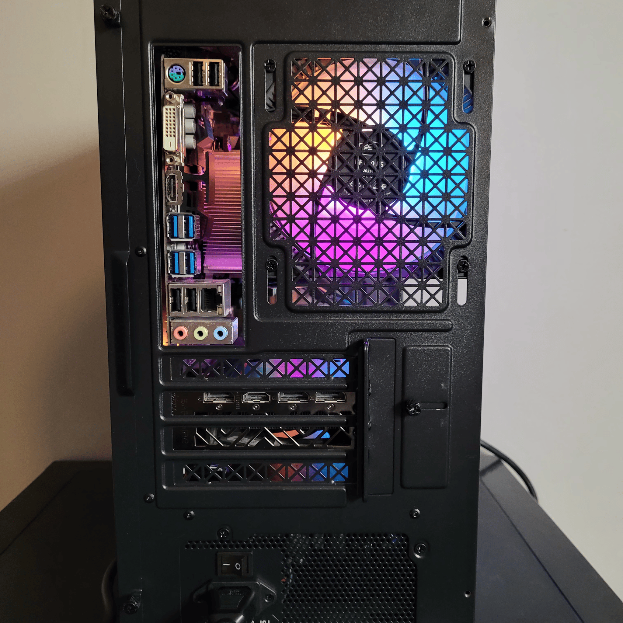 Team Red | Radeon 5600XT Pulse, Ryzen 5 2600 6-Core Processor