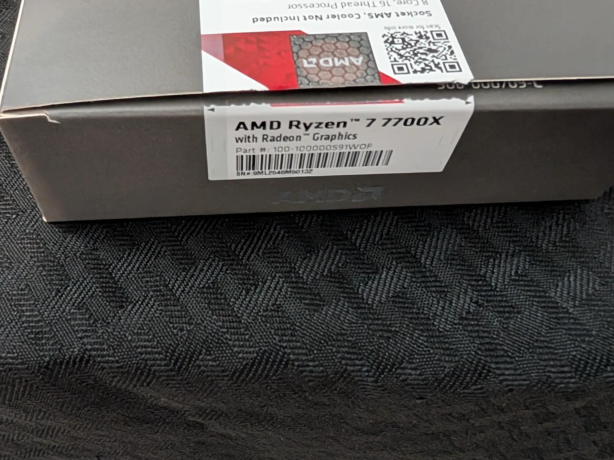 Ryzen 7 7700x open box new