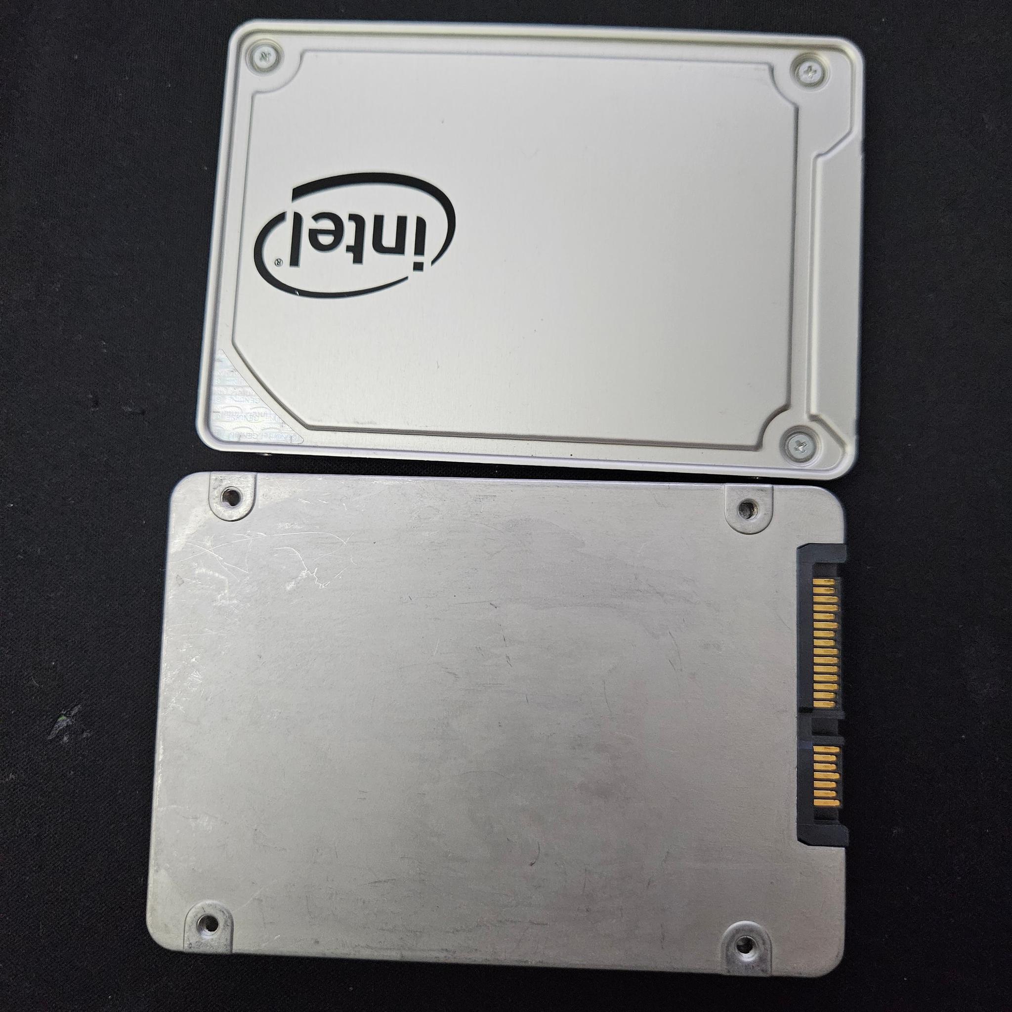 Intel SSD Lot of 256gb 240GB 100% health