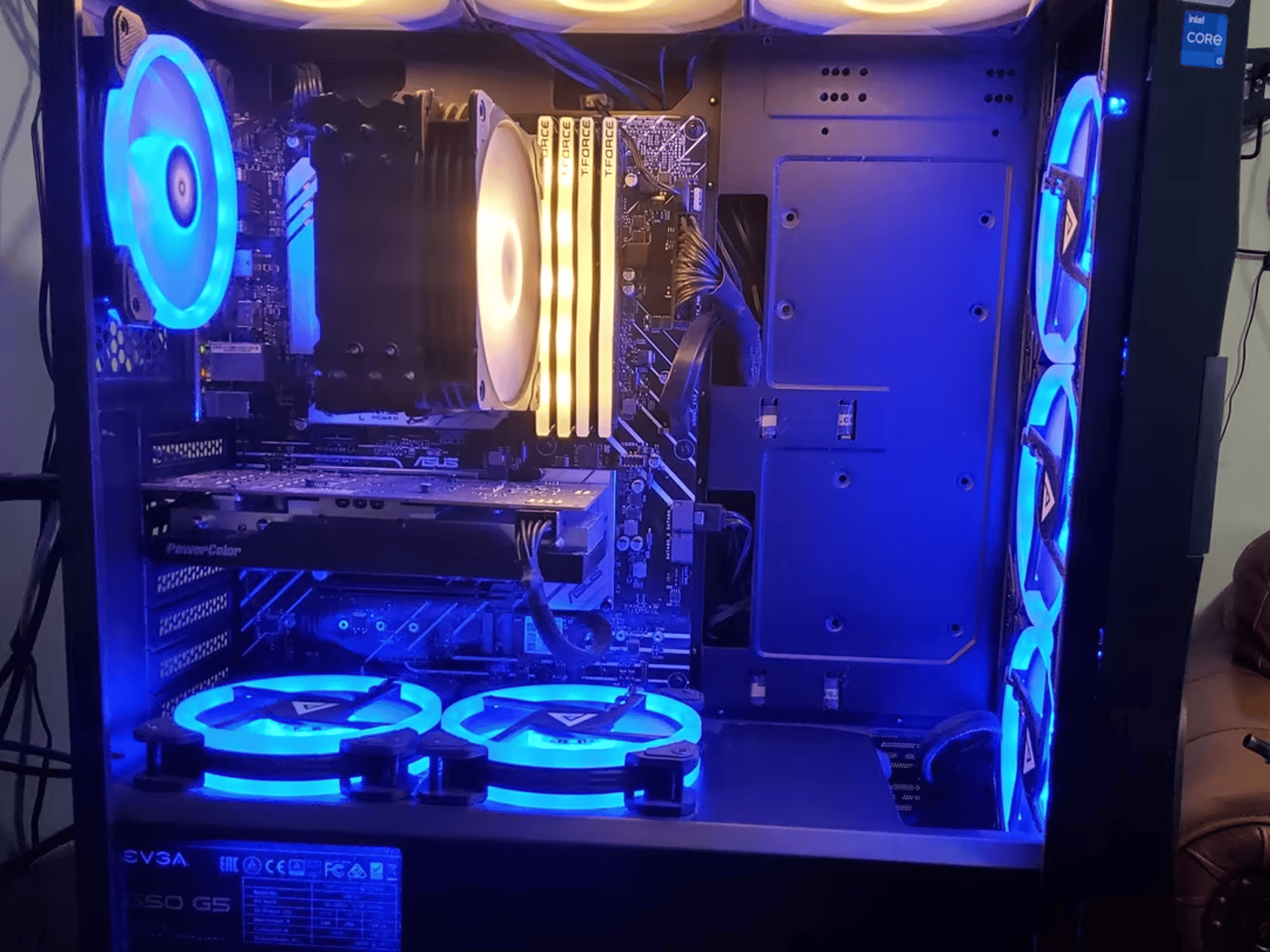 "Telesto" Mid Tier Gaming PC