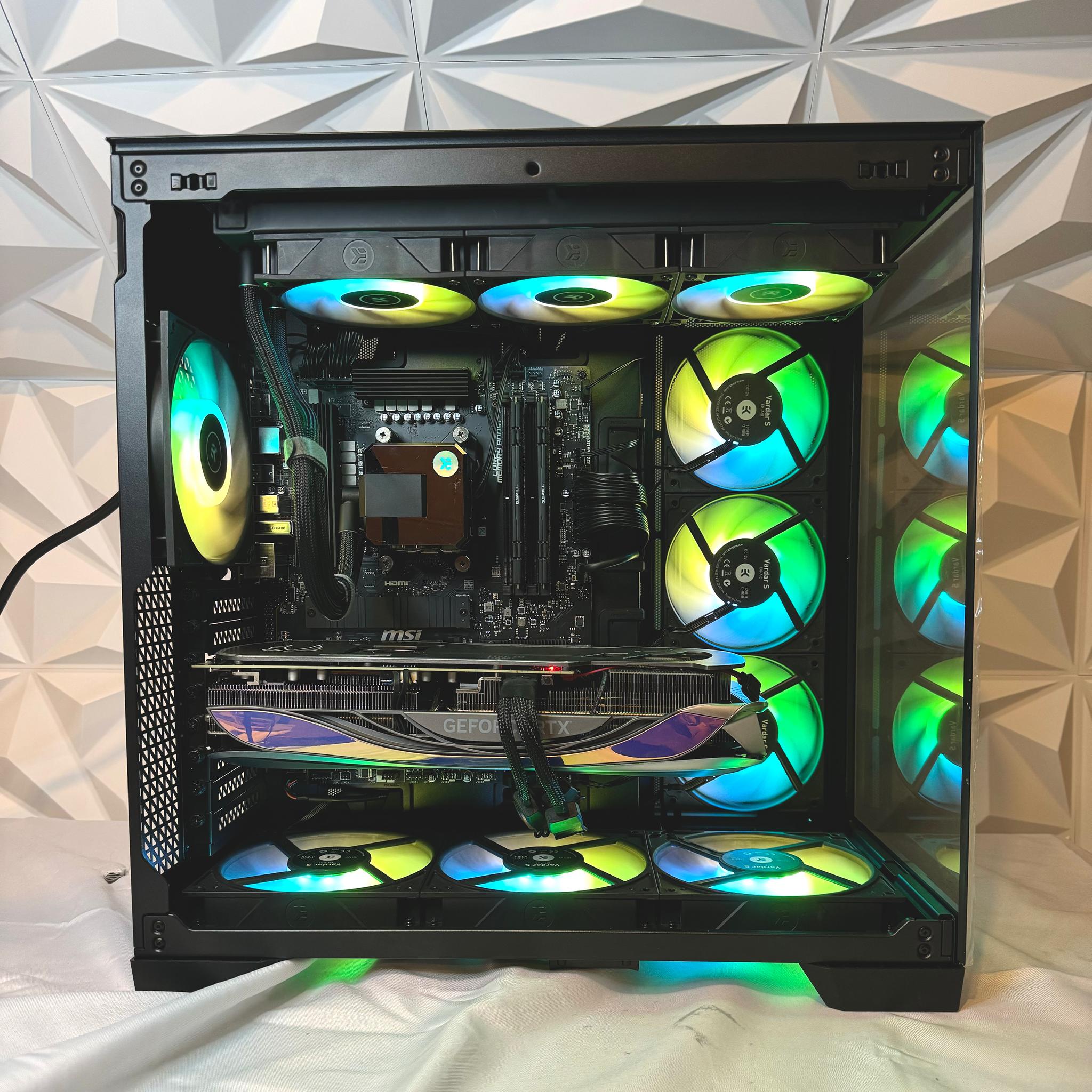 ⚫️🐰| Highend Gaming Pc | 7700x, 4070ti, 32gb, 1tb, free keyboard