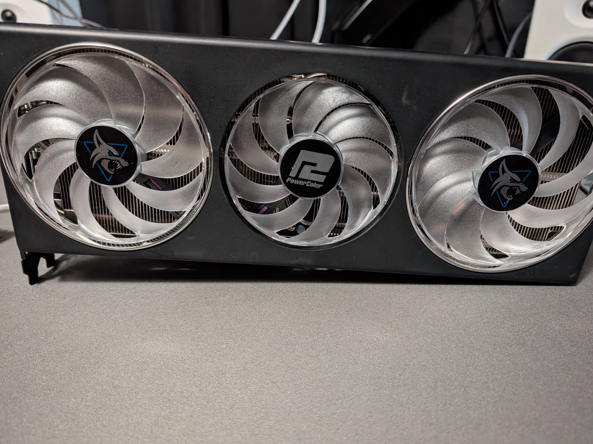 PowerColor Hellhound OC Radeon RX 7800 XT