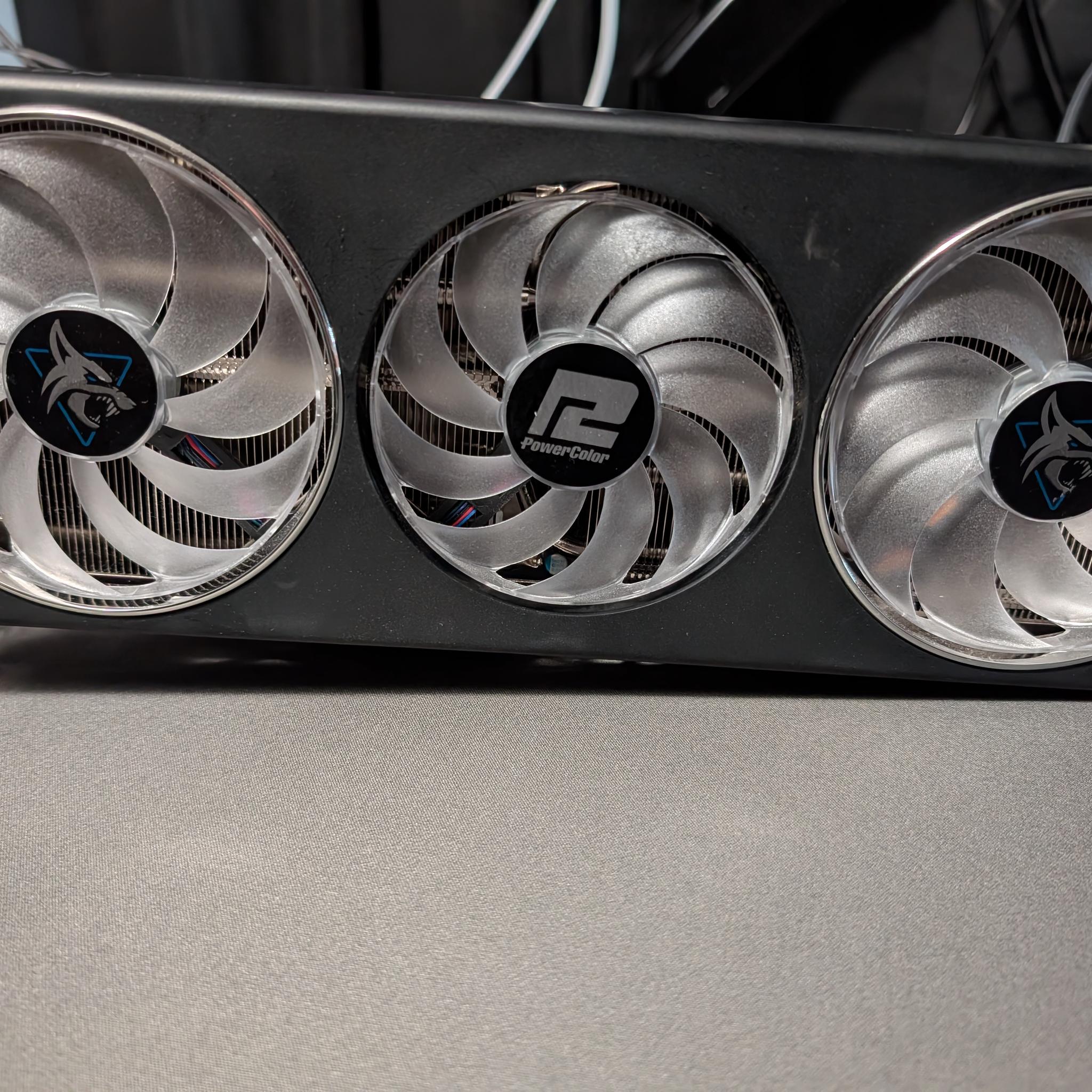 PowerColor Hellhound OC Radeon RX 7800 XT