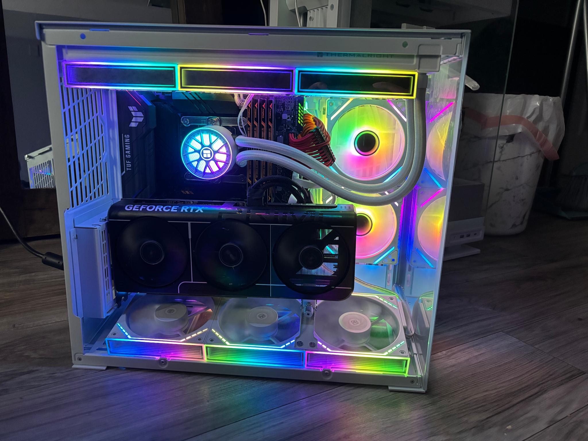 🔥 White RGB Gaming PC | Intel i9-10900K | RTX 5070 | 32GB RAM