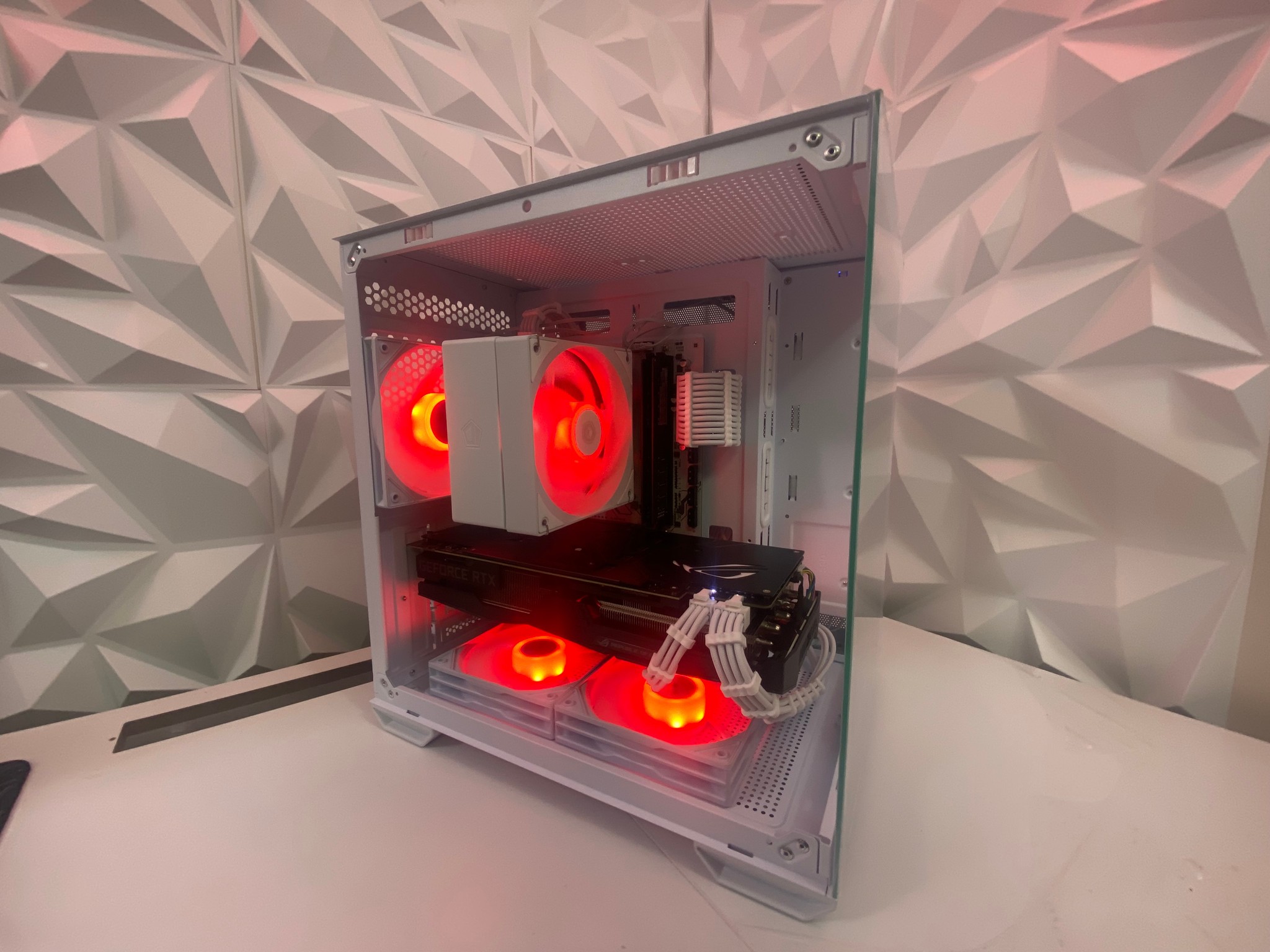 🎅🎅 White Elite Build – Ryzen 5 3500X + RTX 2060 Super 8GB | 1080p/1440p High FPS Ready