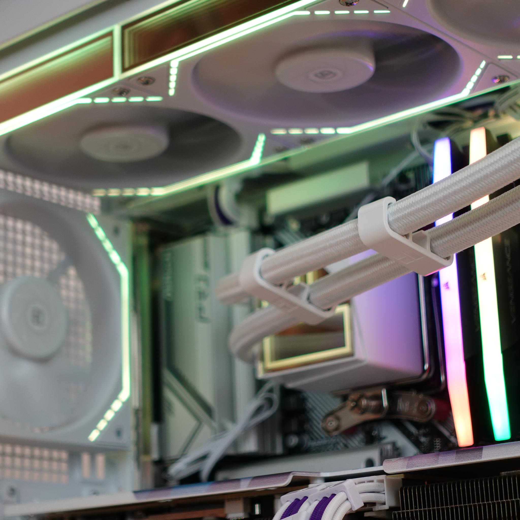 Ryzen 7700x | RTX 3080 | 32GB DDR5