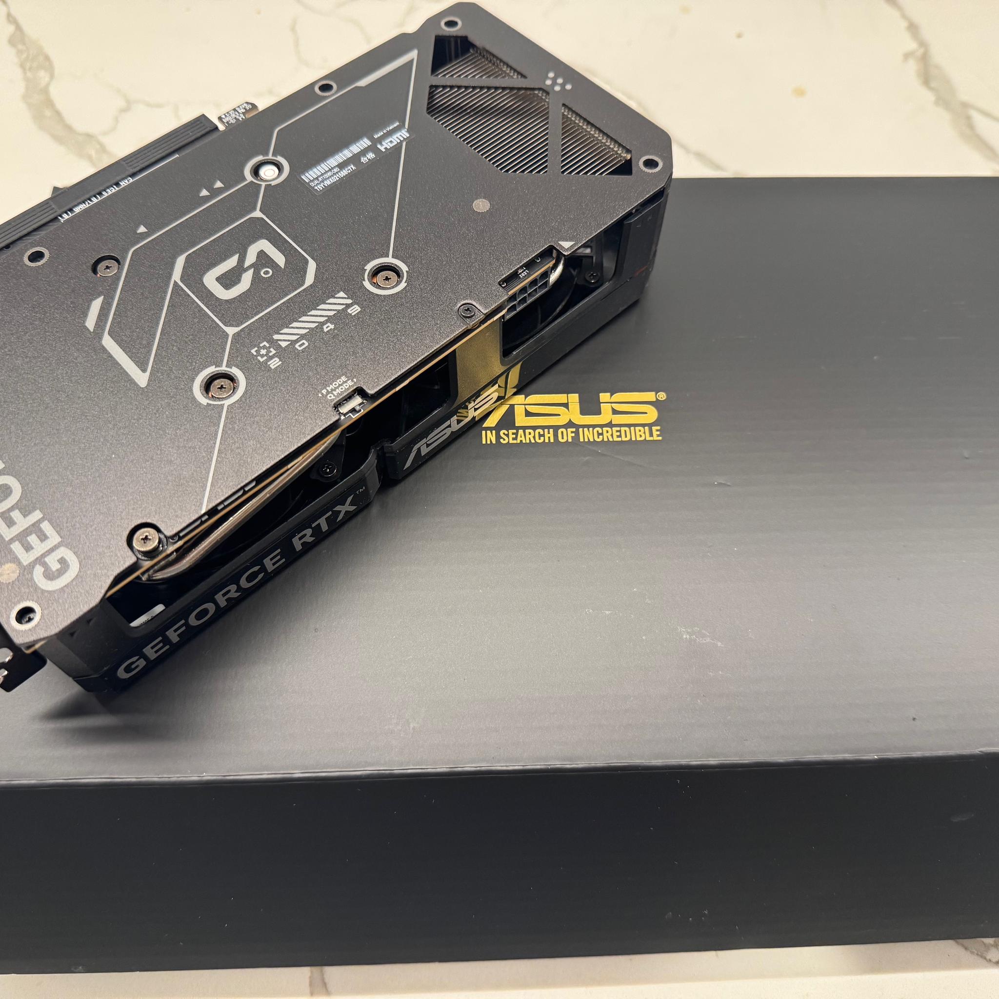ASUS NVIDIA GeForce RTX 5060 Dual Overclocked Dual Fan 8GB GDDR7 PCIe 5.0 Graphics Card