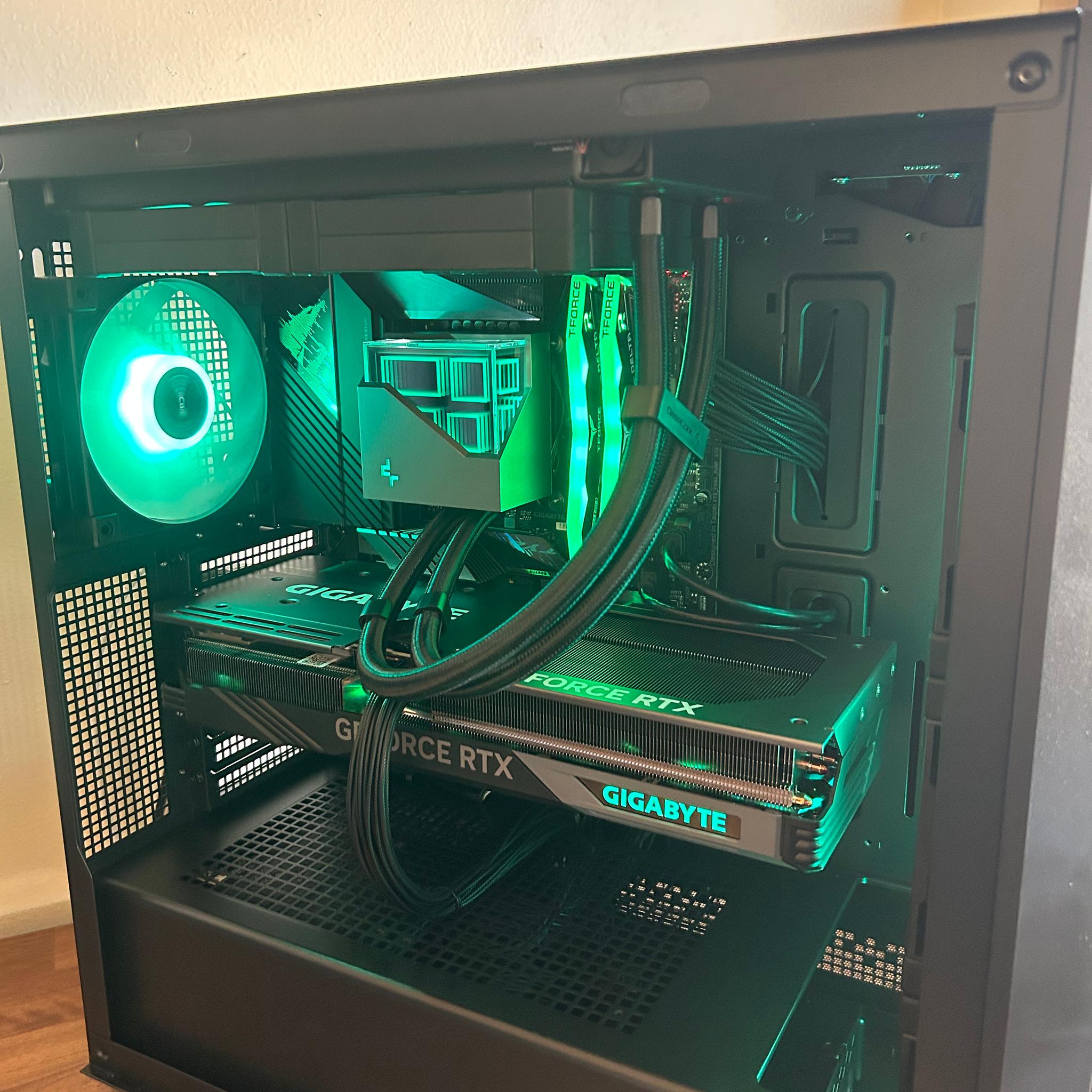 RTX 4070ti | Intel i9 12900K | 32GB DDR5 | The Digital Hero V3