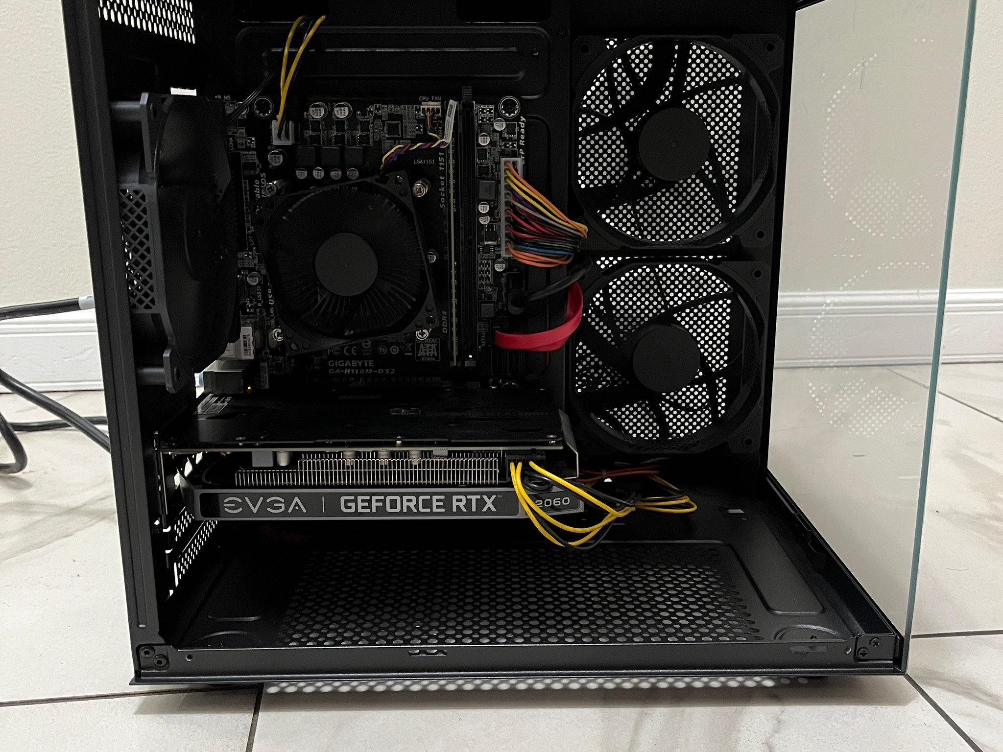 NVIDIA RTX 2060, Intel i5-7500, 16GB RAM, 870 GB Storage, Gaming PC w/ Wi-Fi & Bluetooth