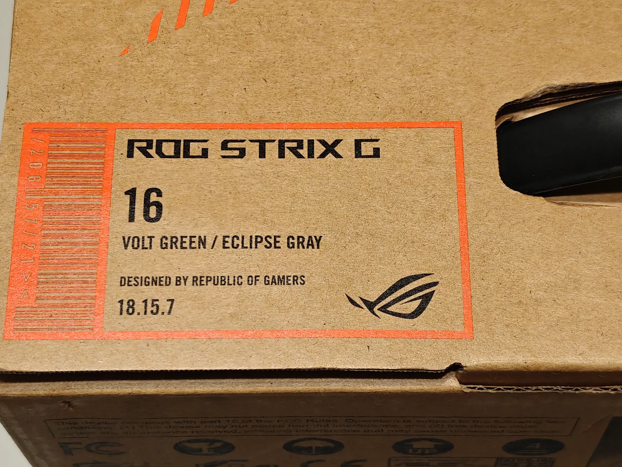 ASUS ROG Strix G16 (2023) Gaming Laptop, 16”165Hz, GeForce RTX 4060, Intel Core i7, G614V-AS73