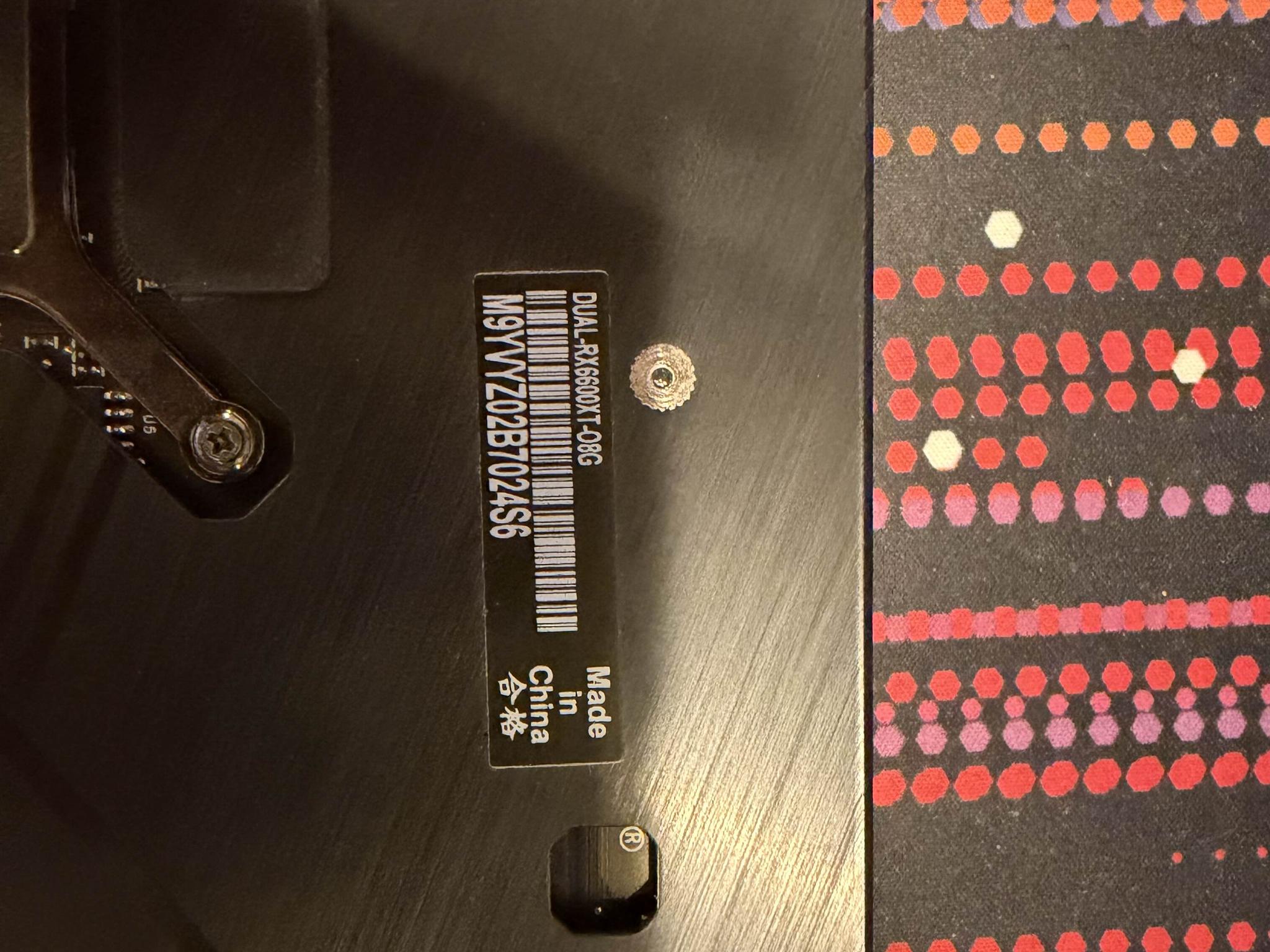Asus Radeon RX 6600 XT DUAL OC