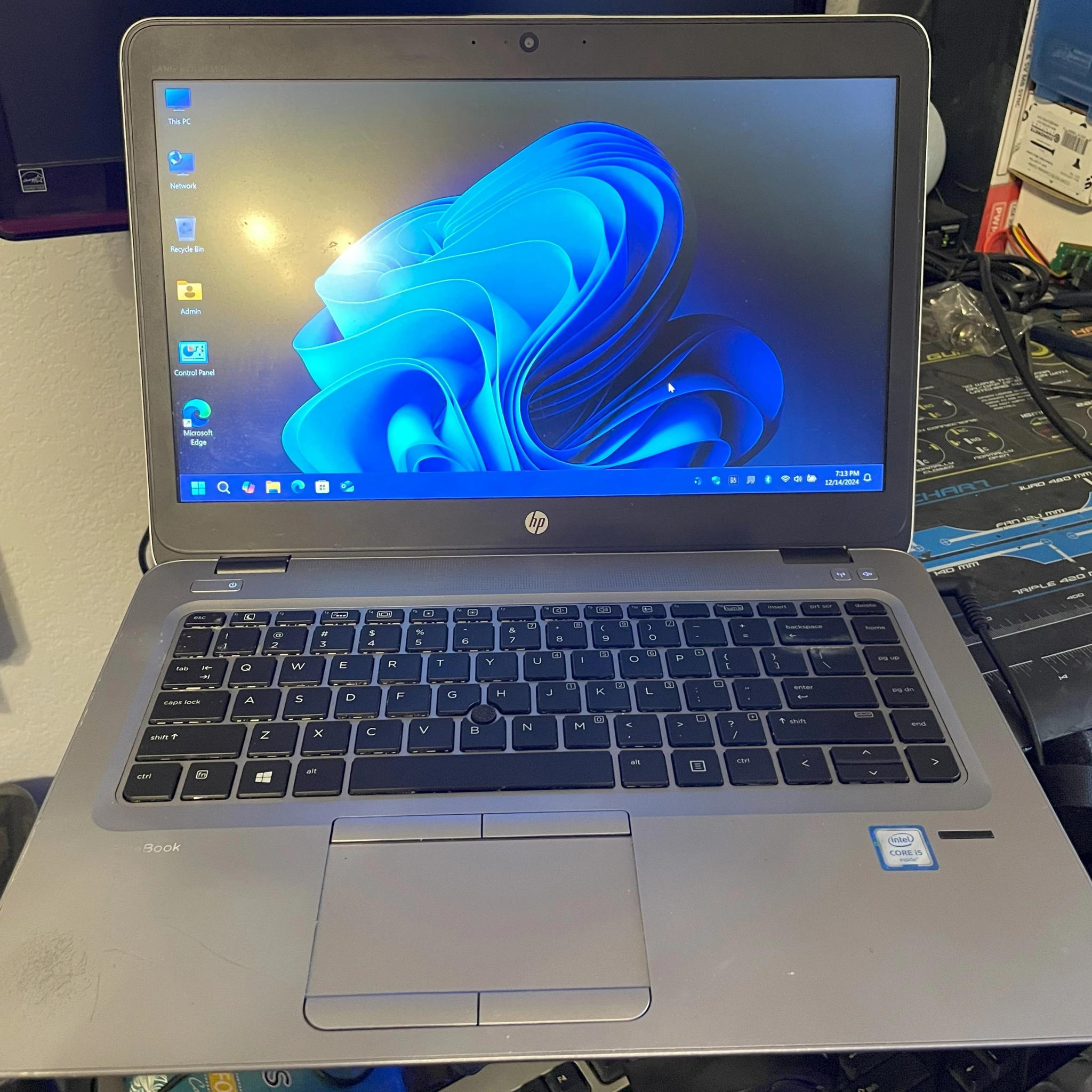 HP Elitebook 840 G3! Loaded! 32GB RAM, 1TB NVME SSD!