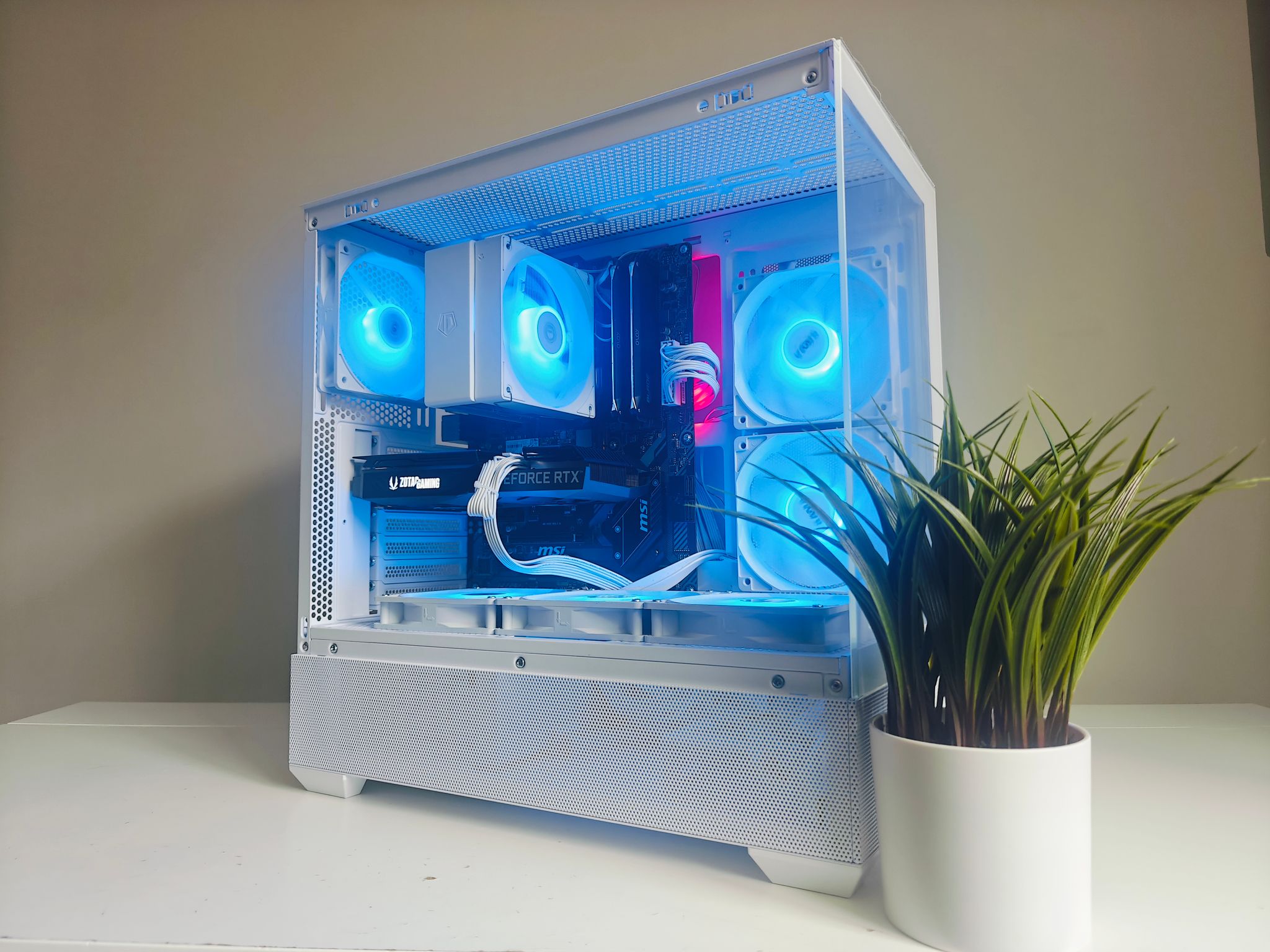 1440p RTX GAMING PC!