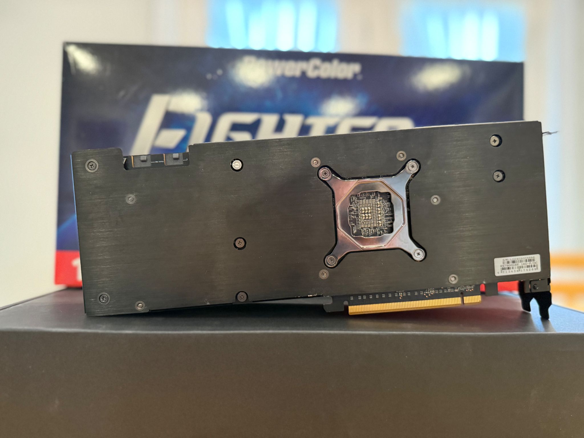 AMD RX 7900 GRE 16gb