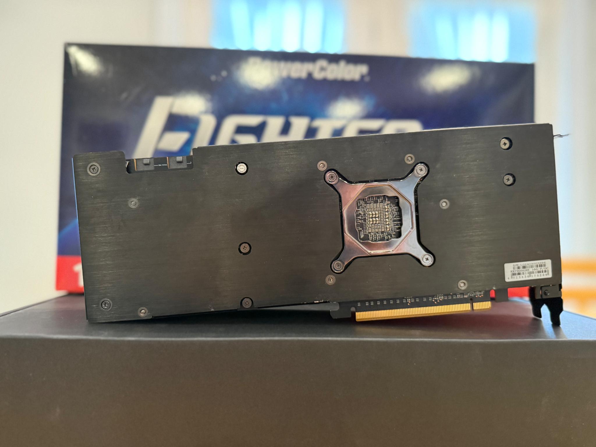 AMD RX 7900 GRE 16gb
