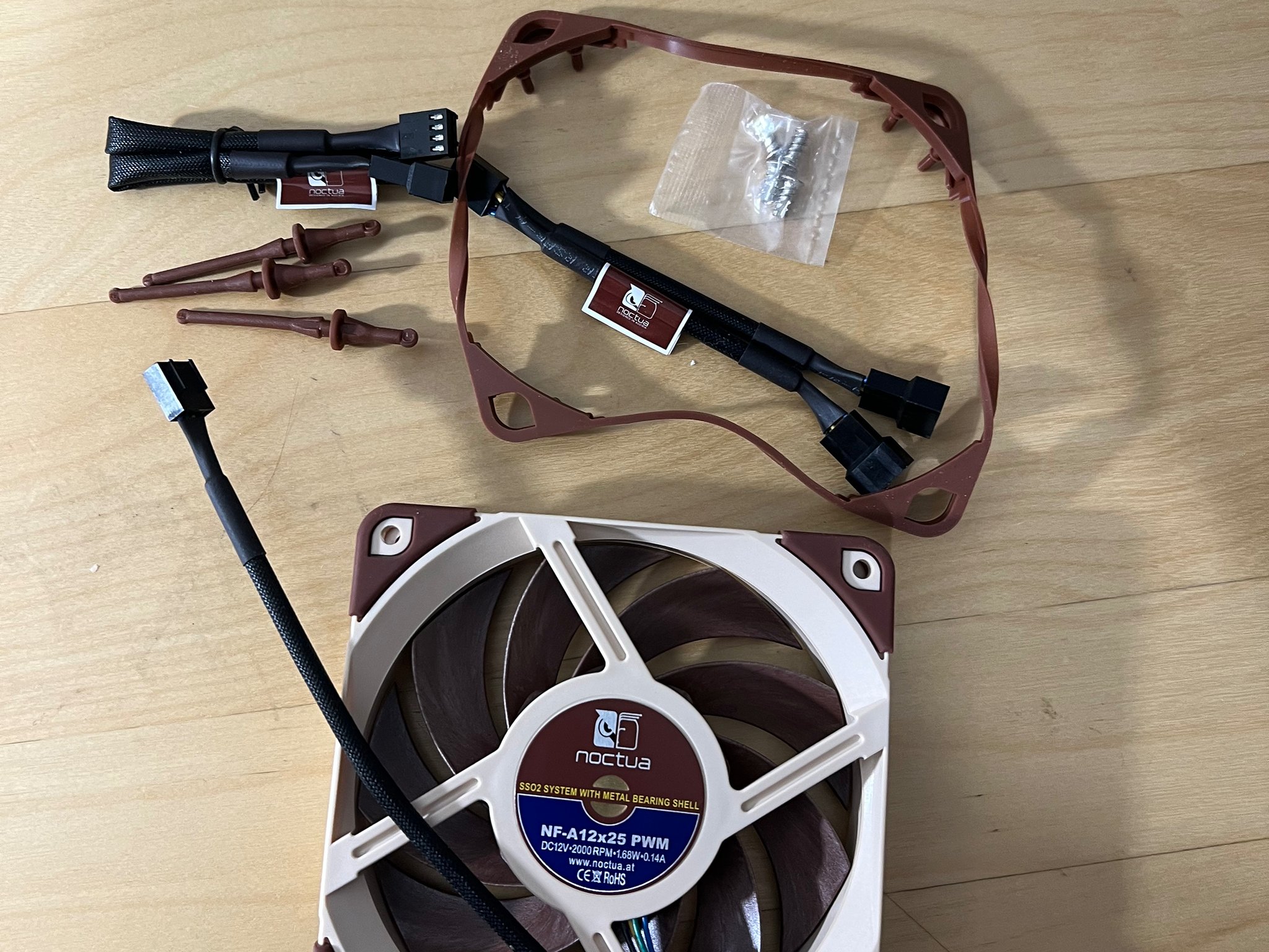 Noctua NF-A12x25 120mm case fan.