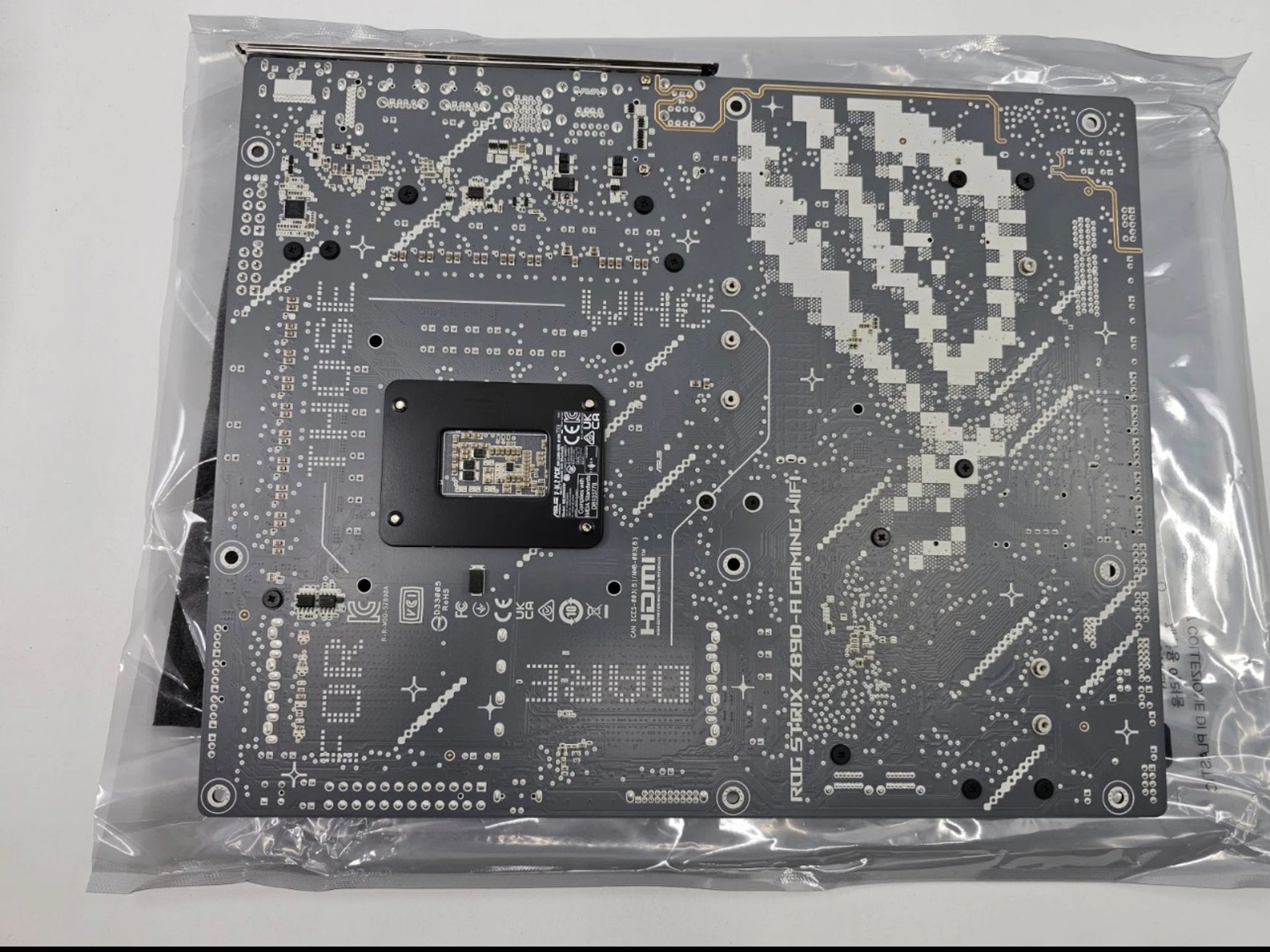 (READ) ASUS ROG Strix Z890-A Gaming WiFi