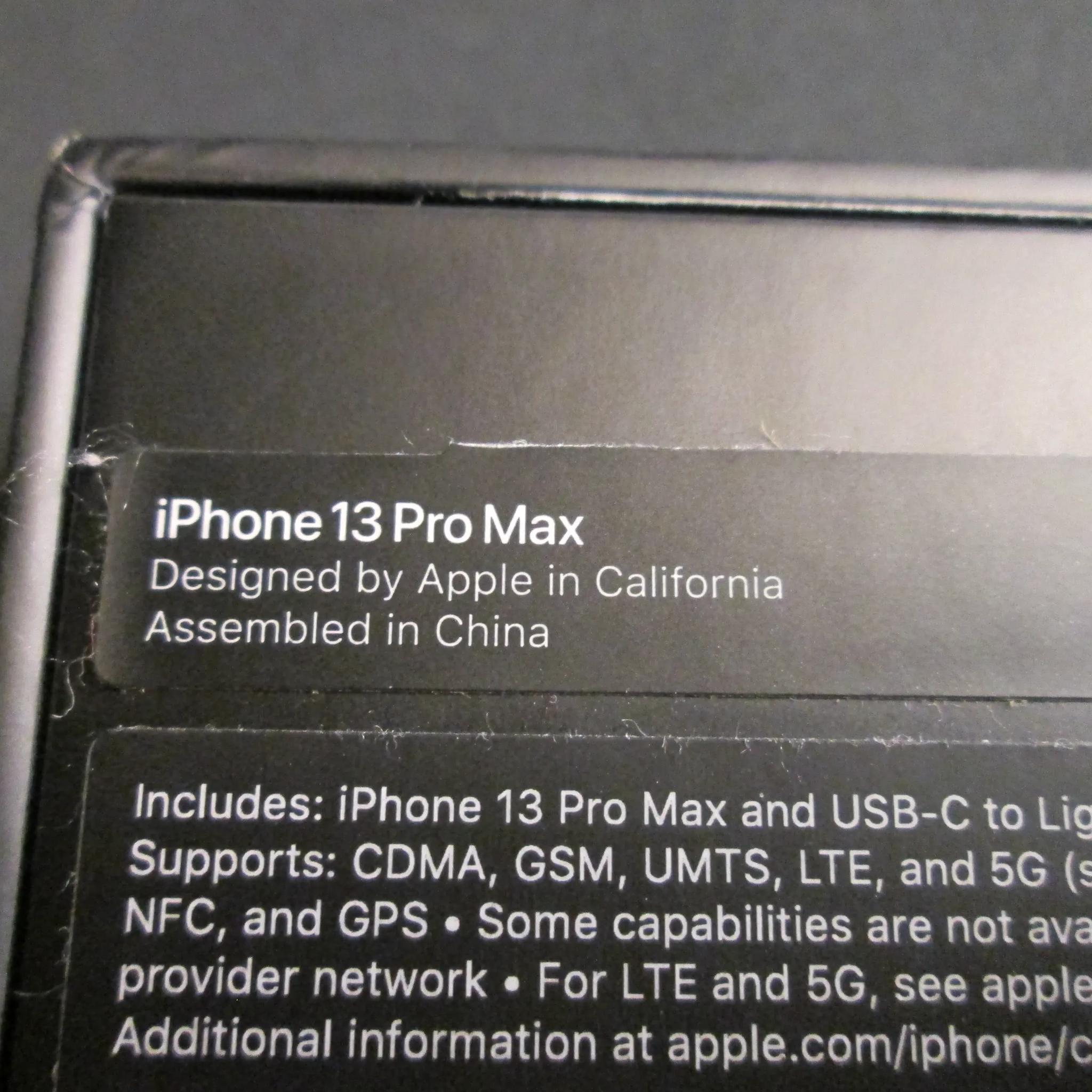 Iphone 13 Pro Max With Case