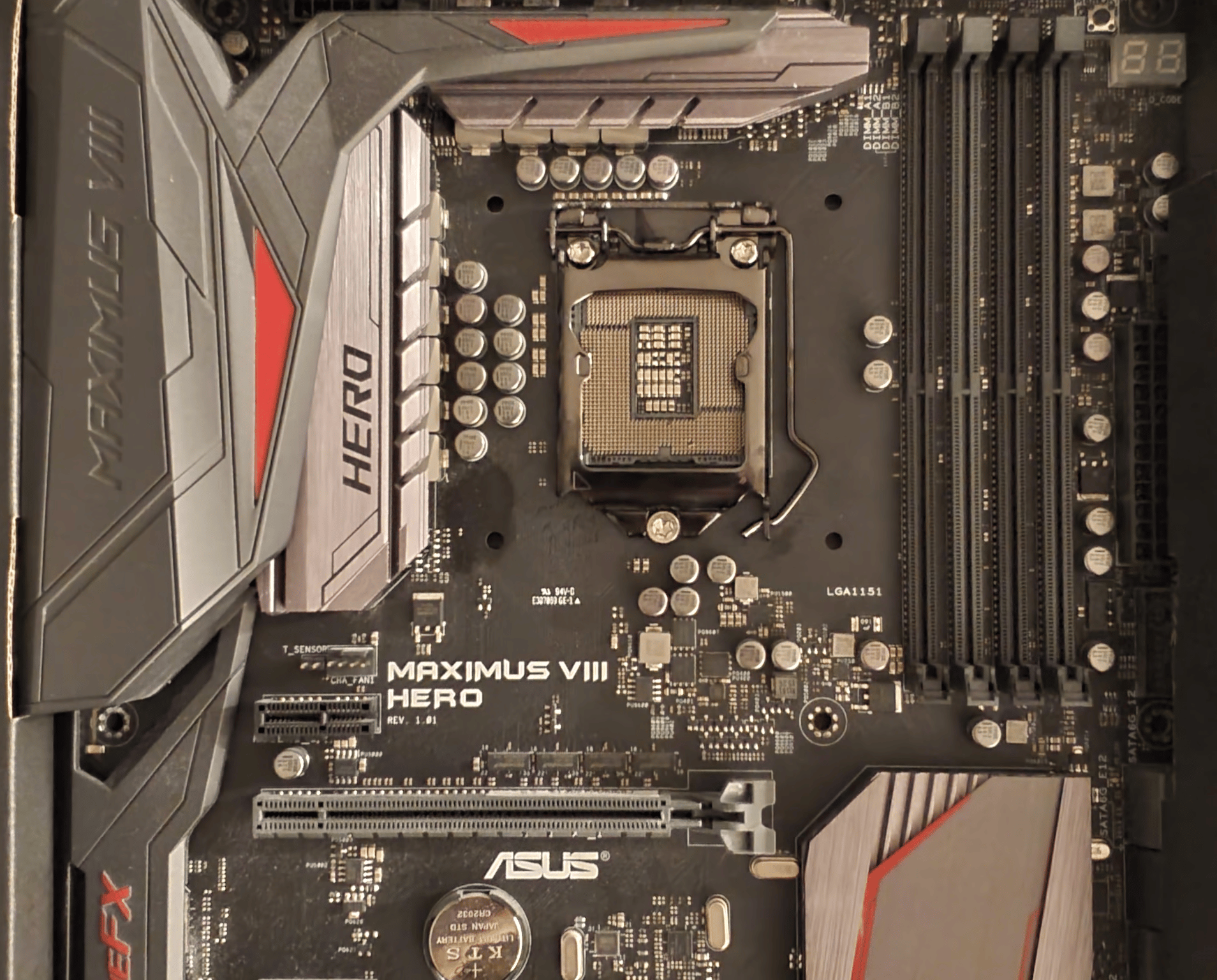Motherboard + CPU Combo Intel Core I7-6700k CPU + ASUS Maximus VIII Hero ATX Motherboard