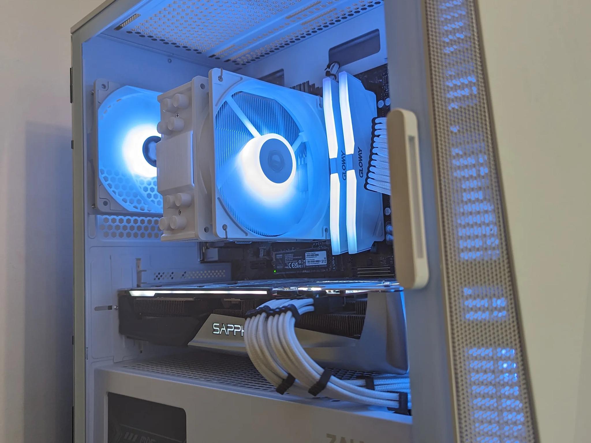 White RGB Mid-Range Gaming PC - Rx 5700xt, Ryzen 5 2600x, Micro ATX