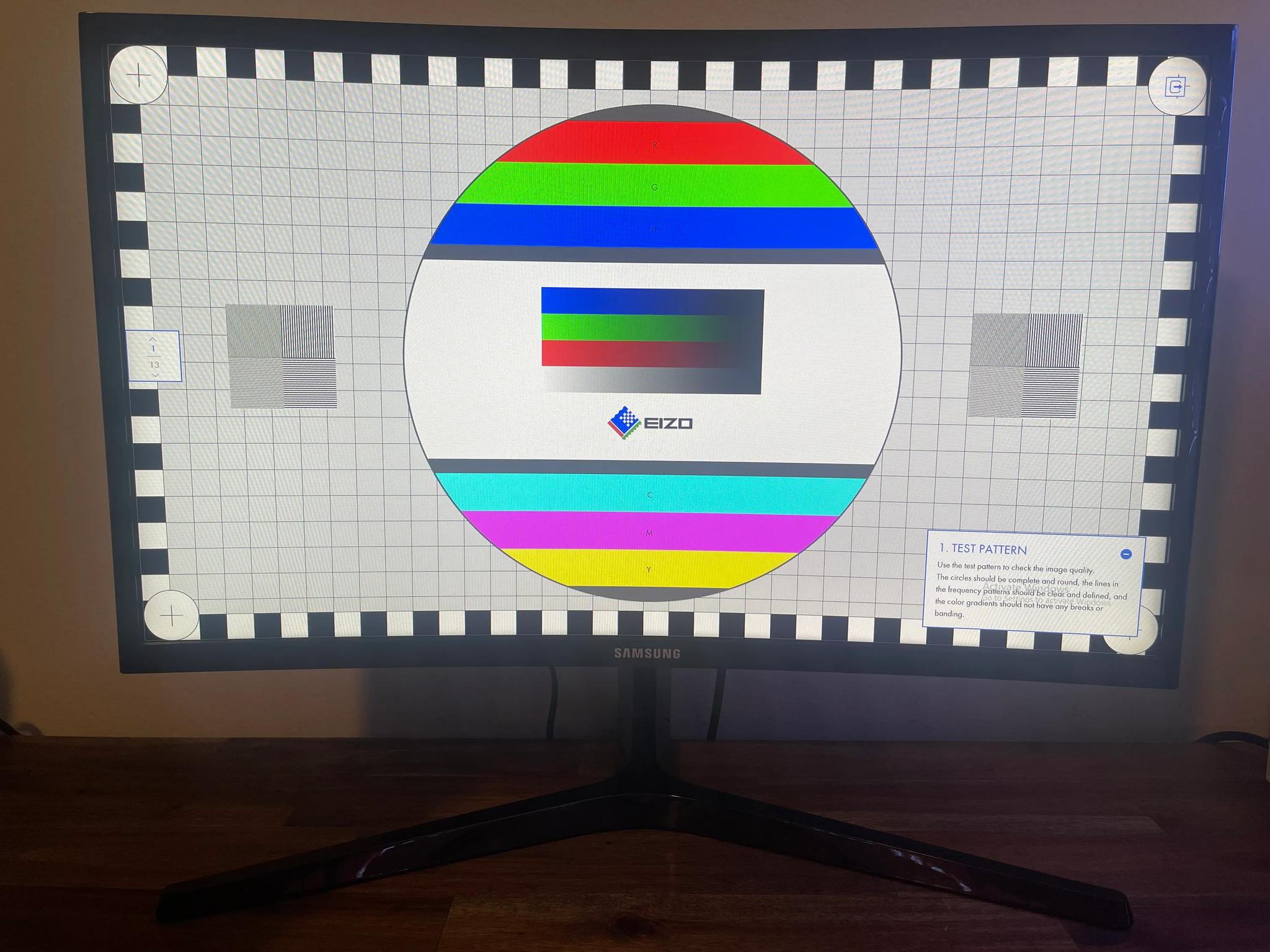 SAMSUNG 24" Curved 1080p Monitor