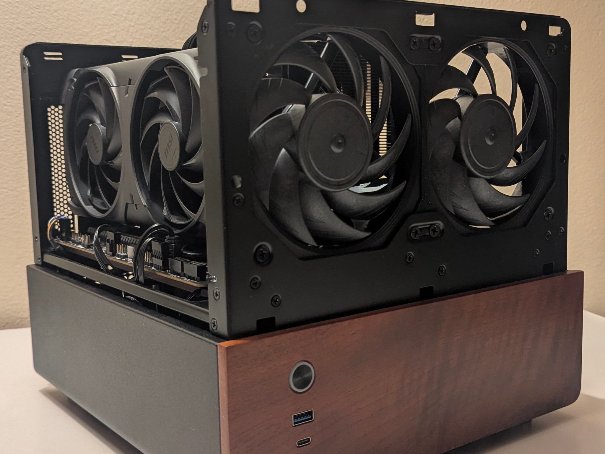 RTX 5070 + Ryzen 7600X | Noctua Chromax Cooling | 32GB DDR5 6400 | 1TB Gen4 NVMe | WiFi | Win11 Pro