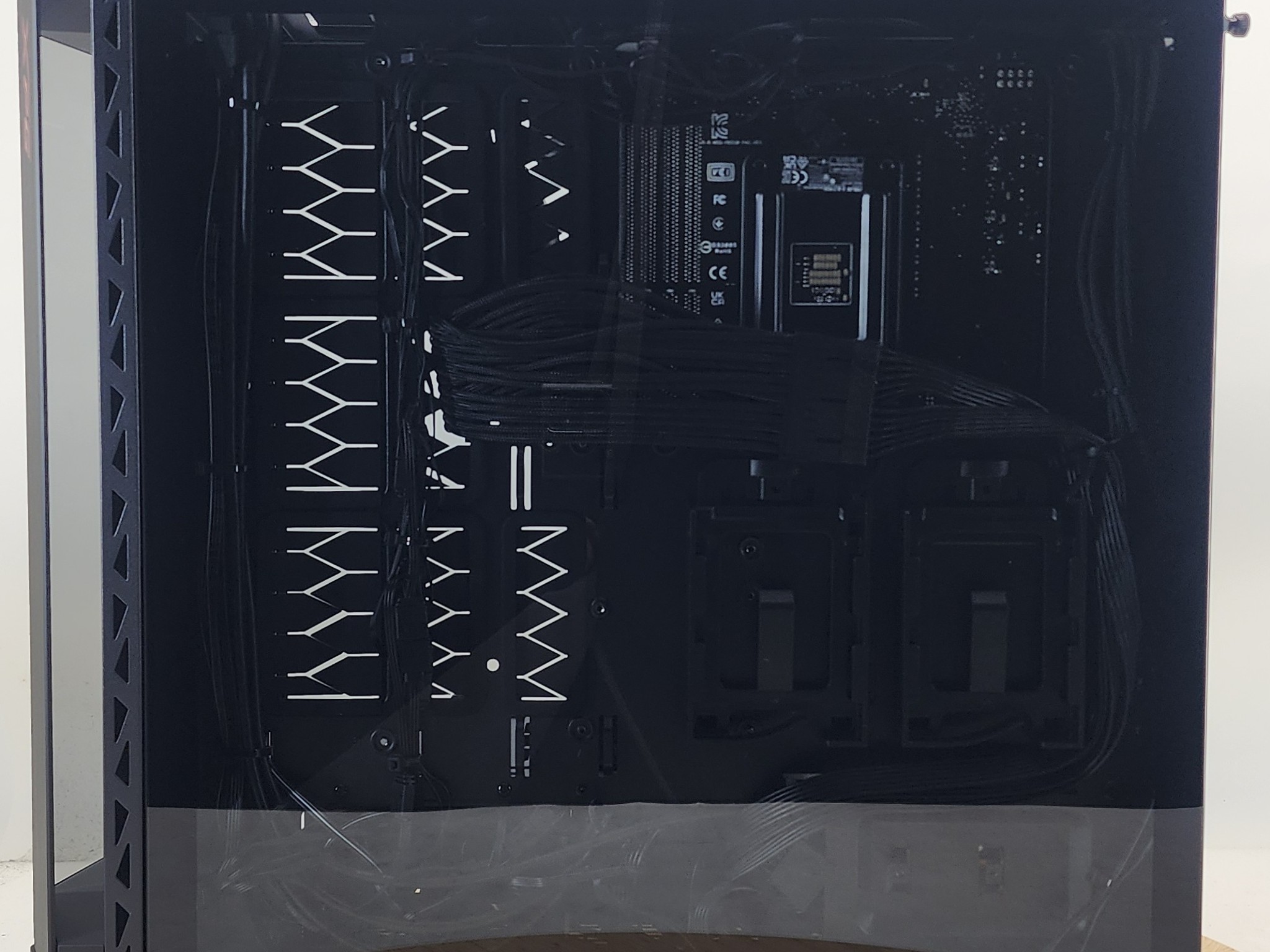 Gaming PC Ryzen 7 5700X 16GB RAM 1TB SSD RTX 5060  8GB Windows 11 Computer
