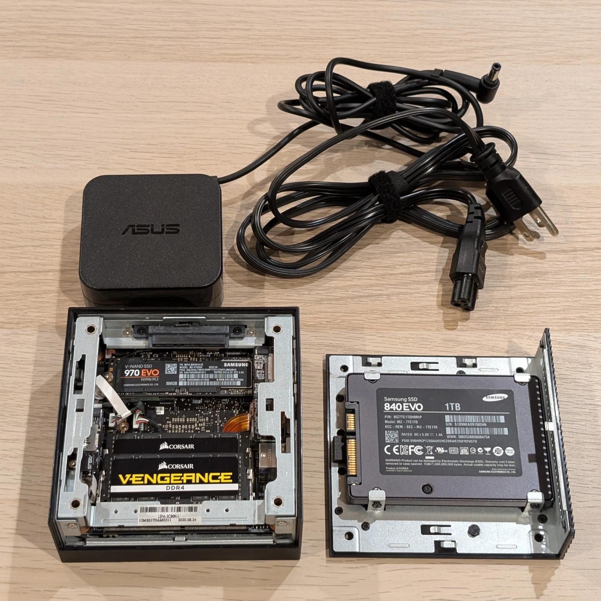 Asus PN50 Mini PC, 8 cores, 32GB RAM
